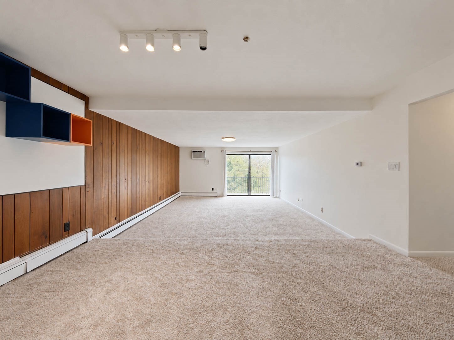 27 Alpine St # 8