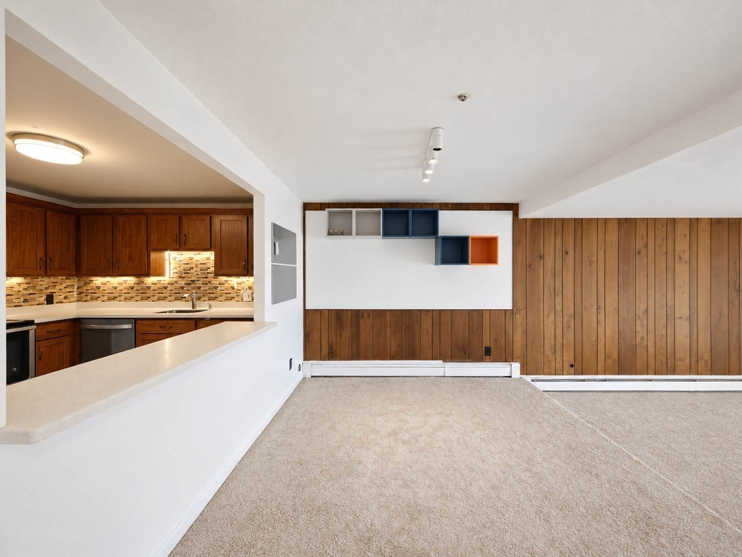 27 Alpine St # 8
