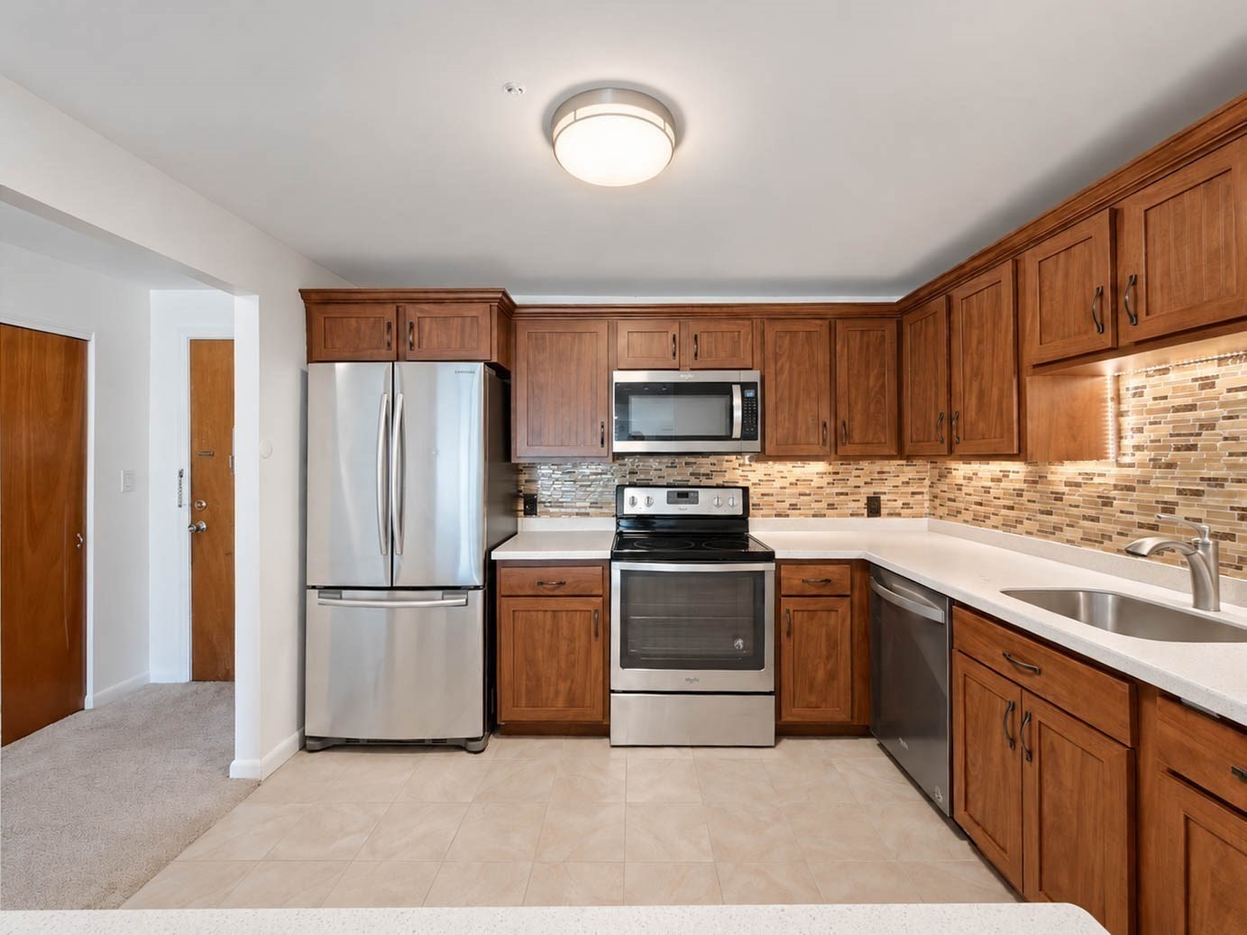 27 Alpine St # 8