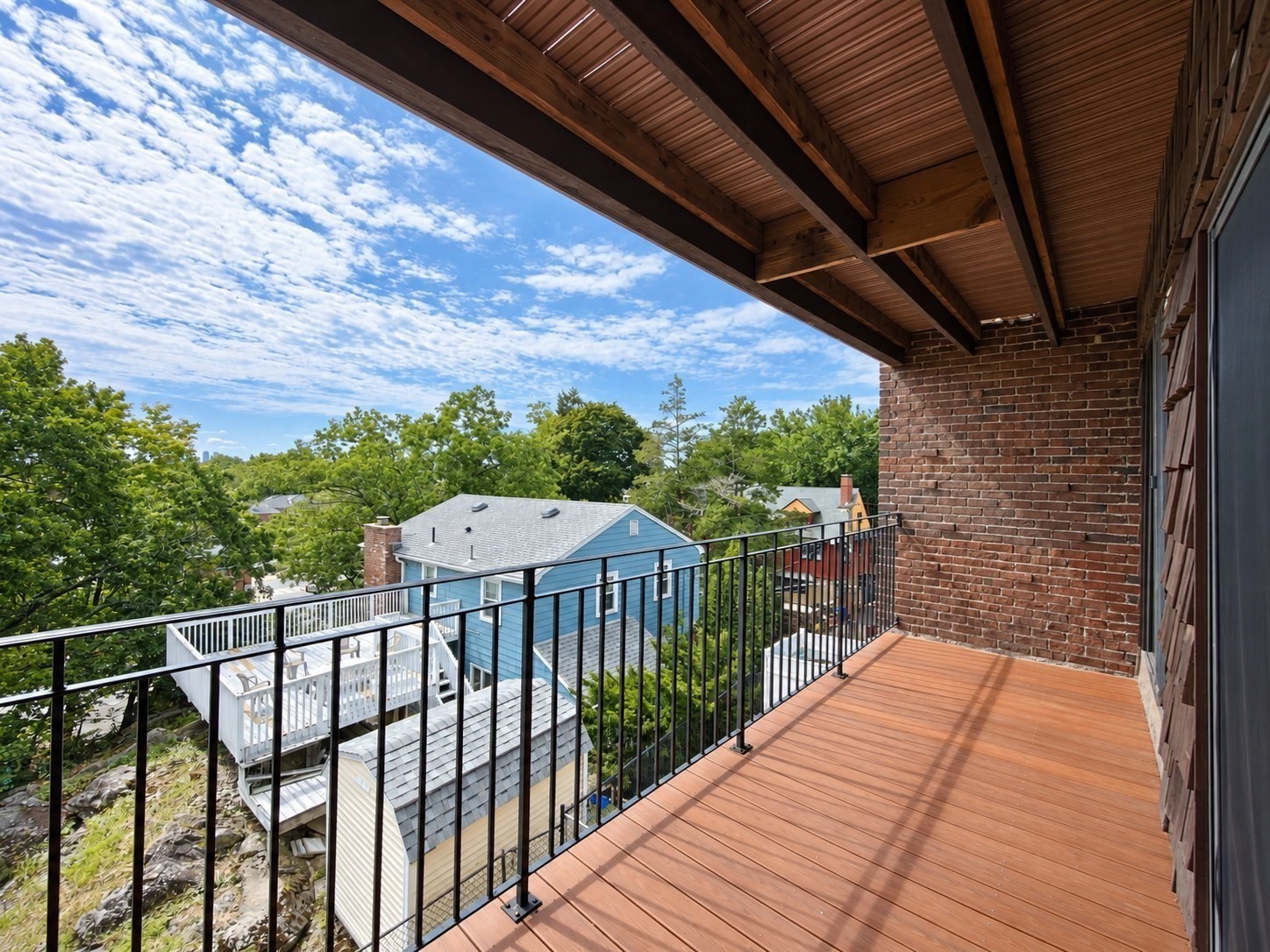27 Alpine St # 8