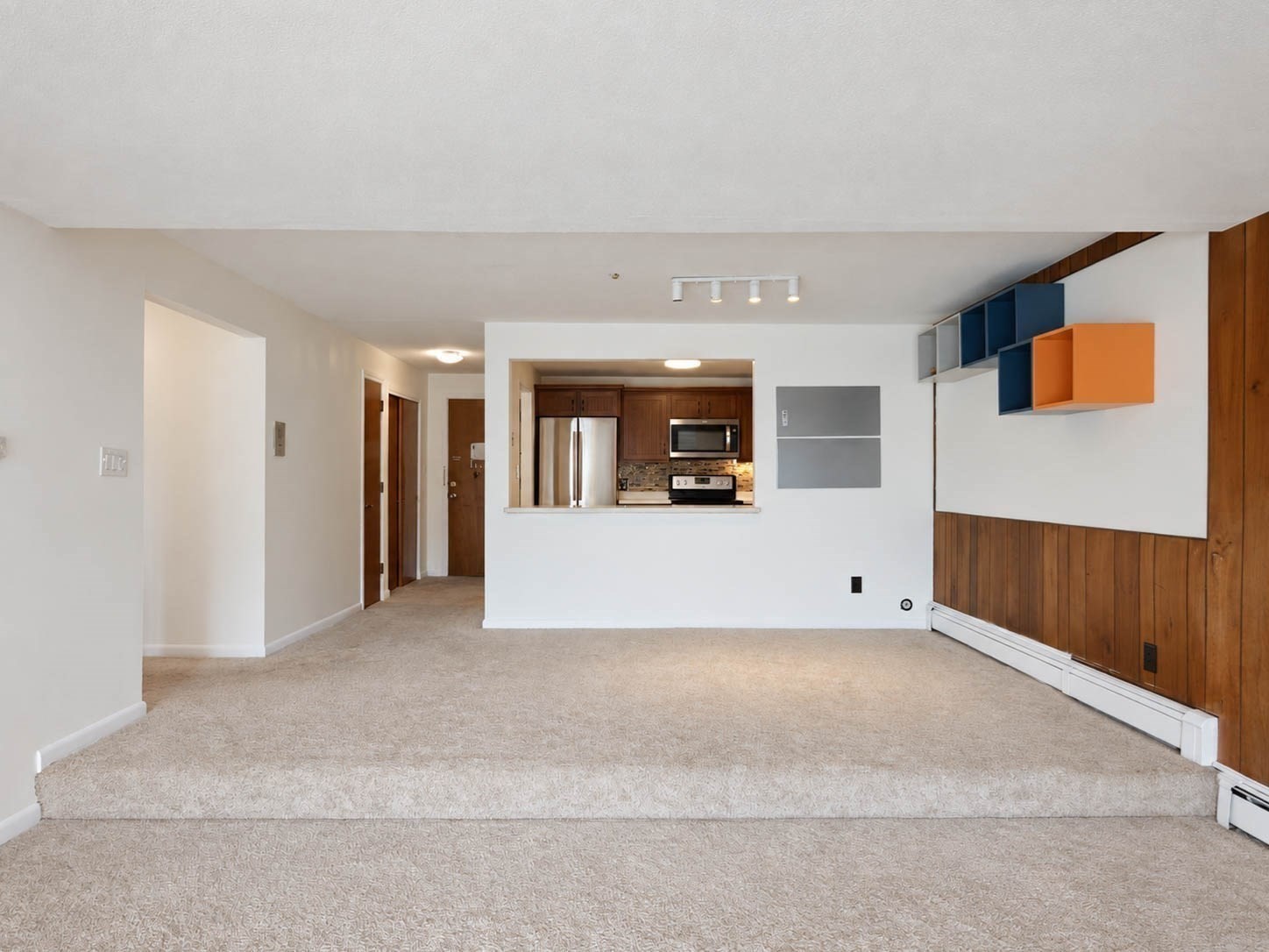 27 Alpine St # 8