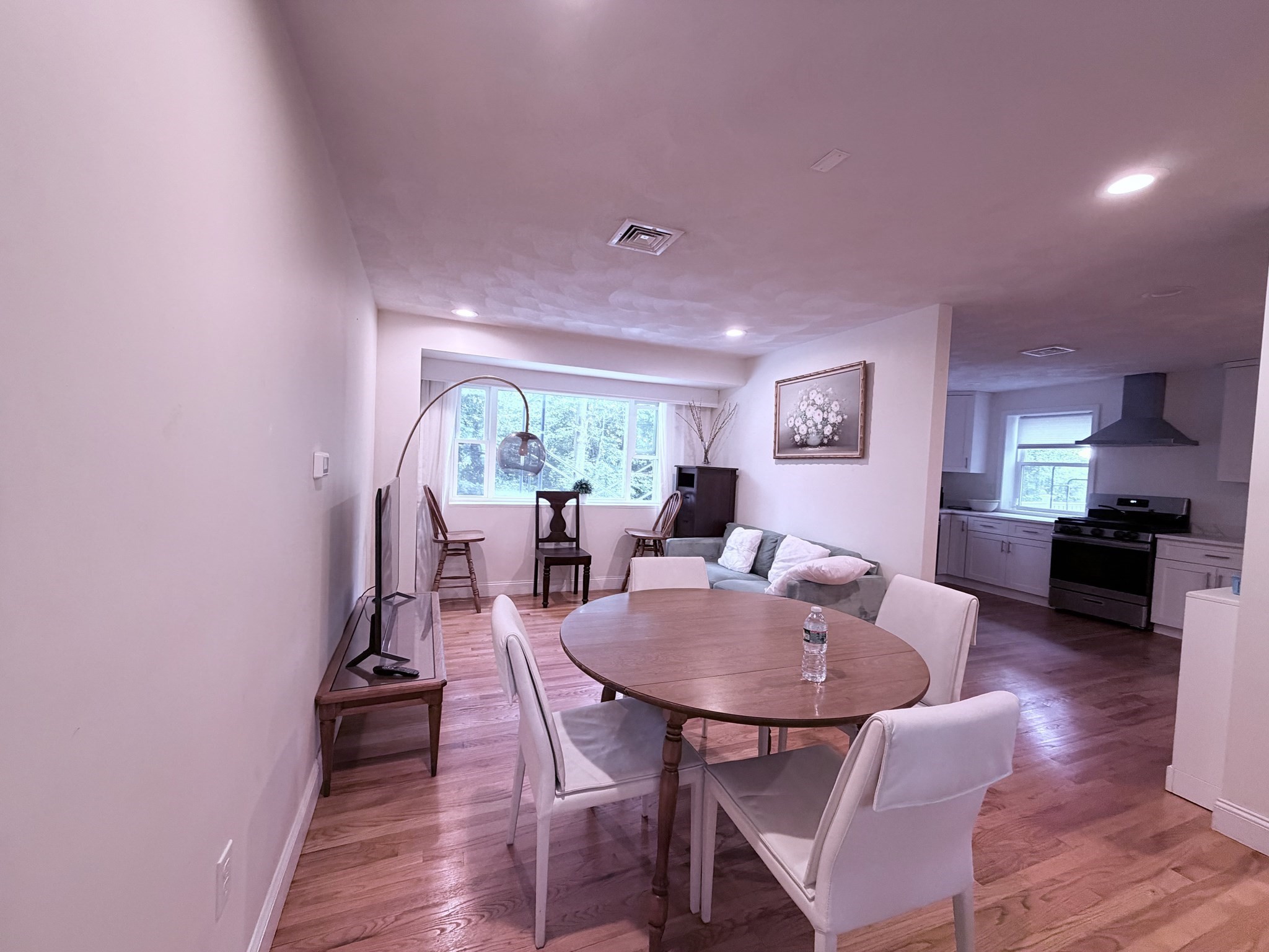 195 Grove Street # 201