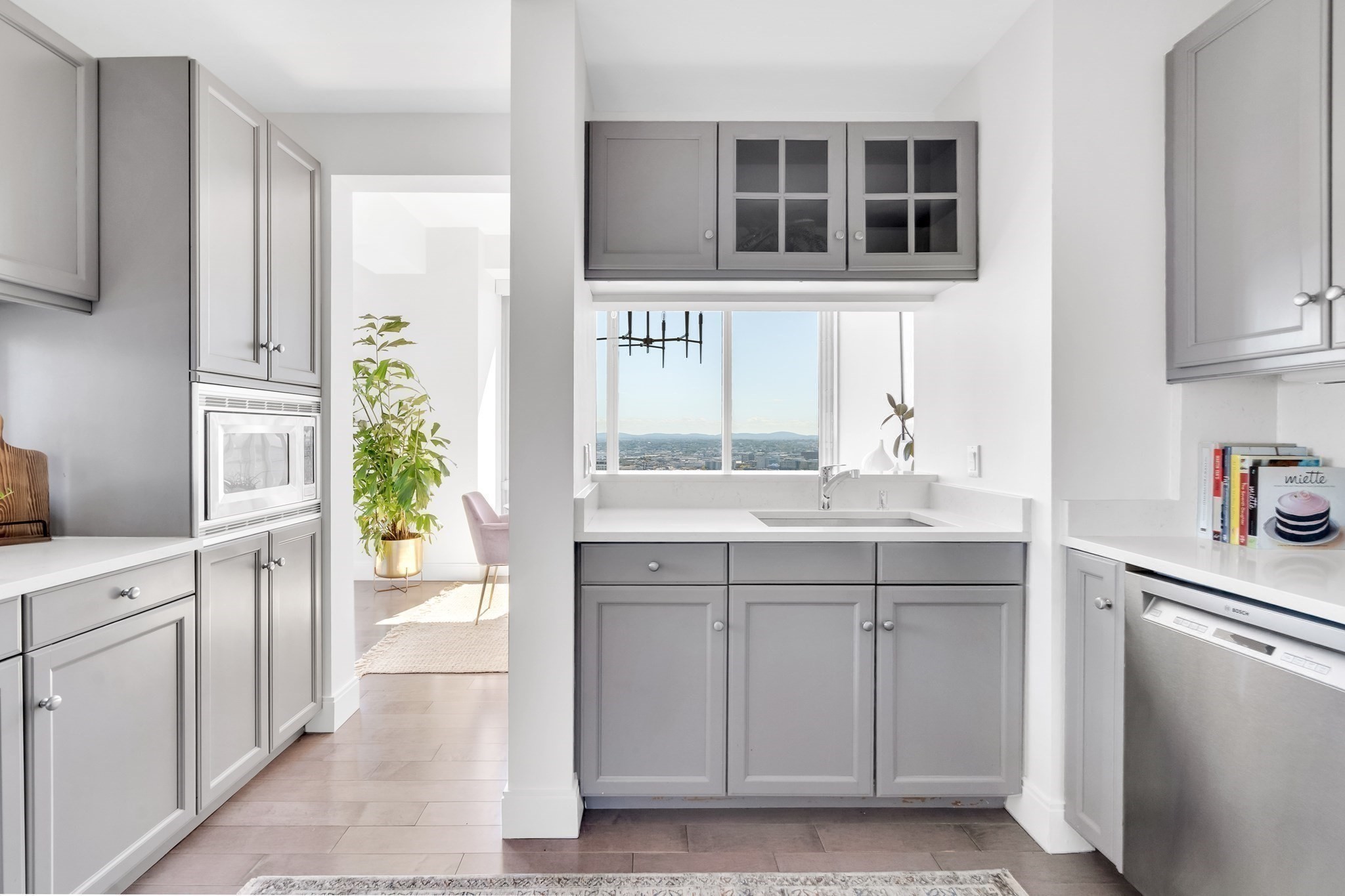 2 Avery Street # 35H