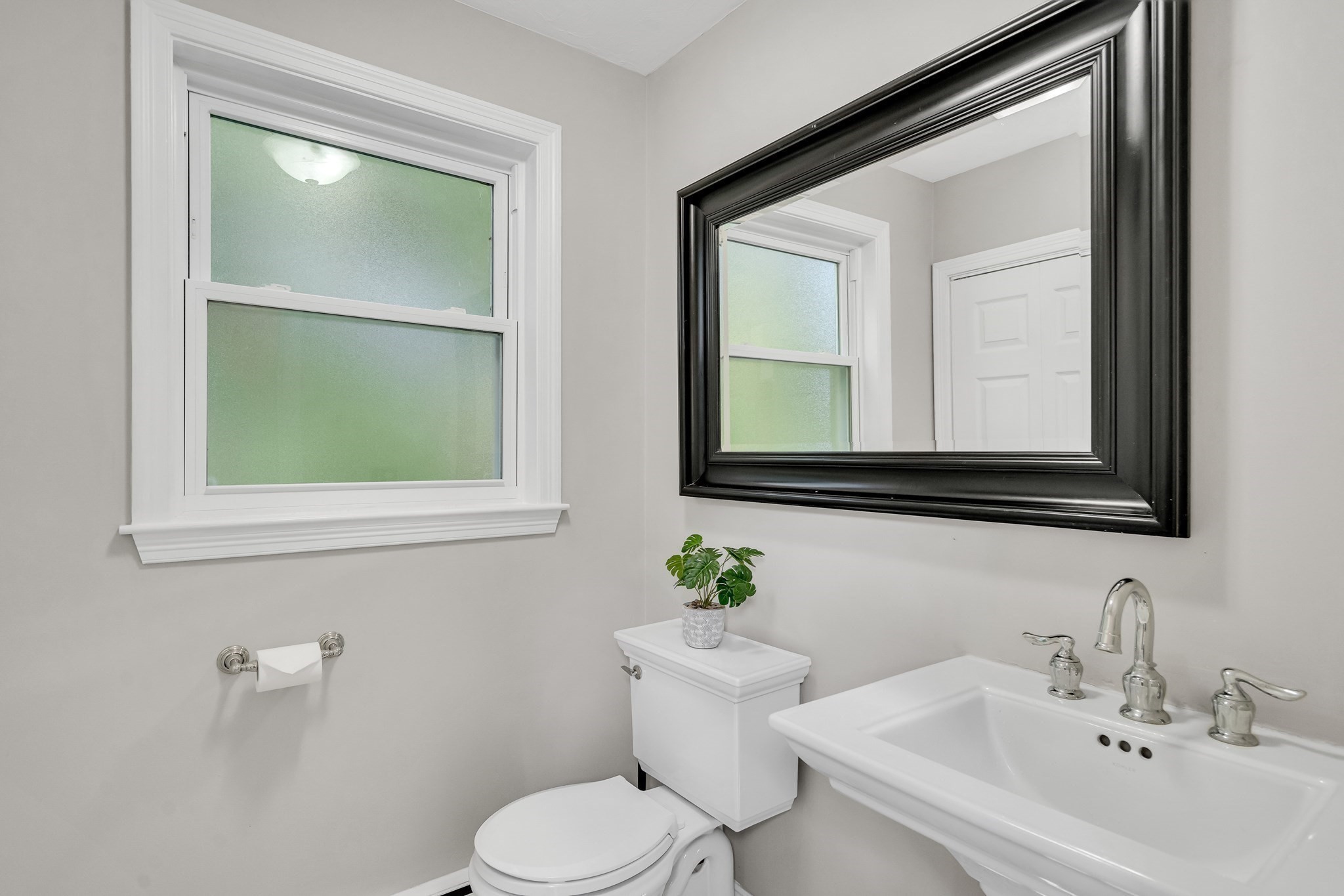 7 Duffield Rd