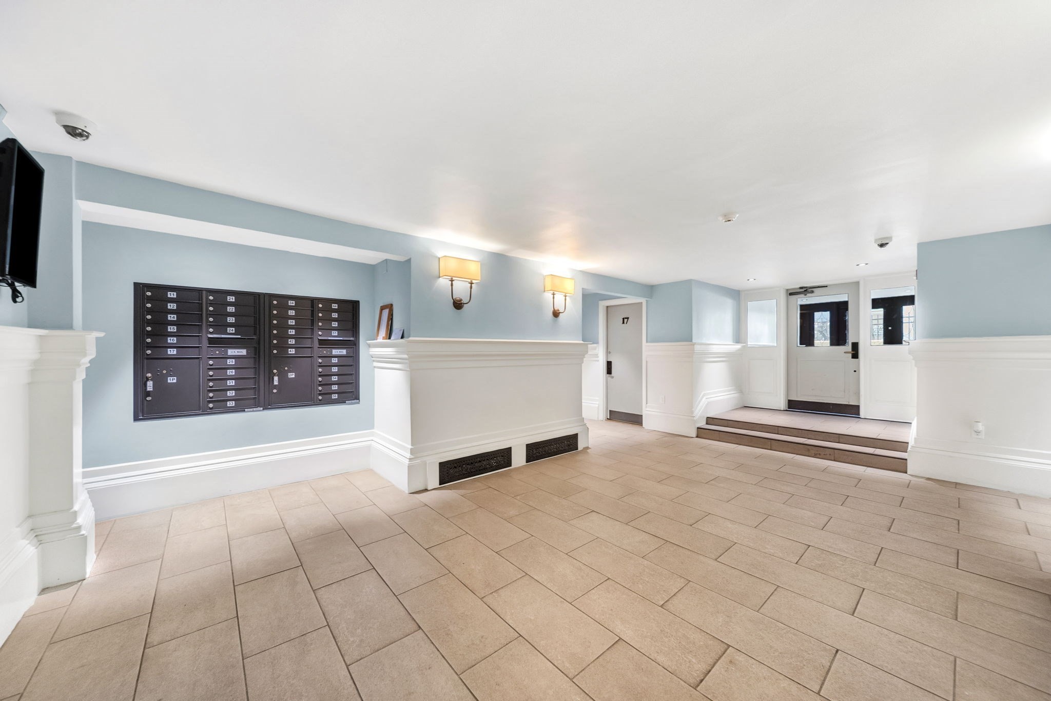 863 Massachusetts Ave # 32