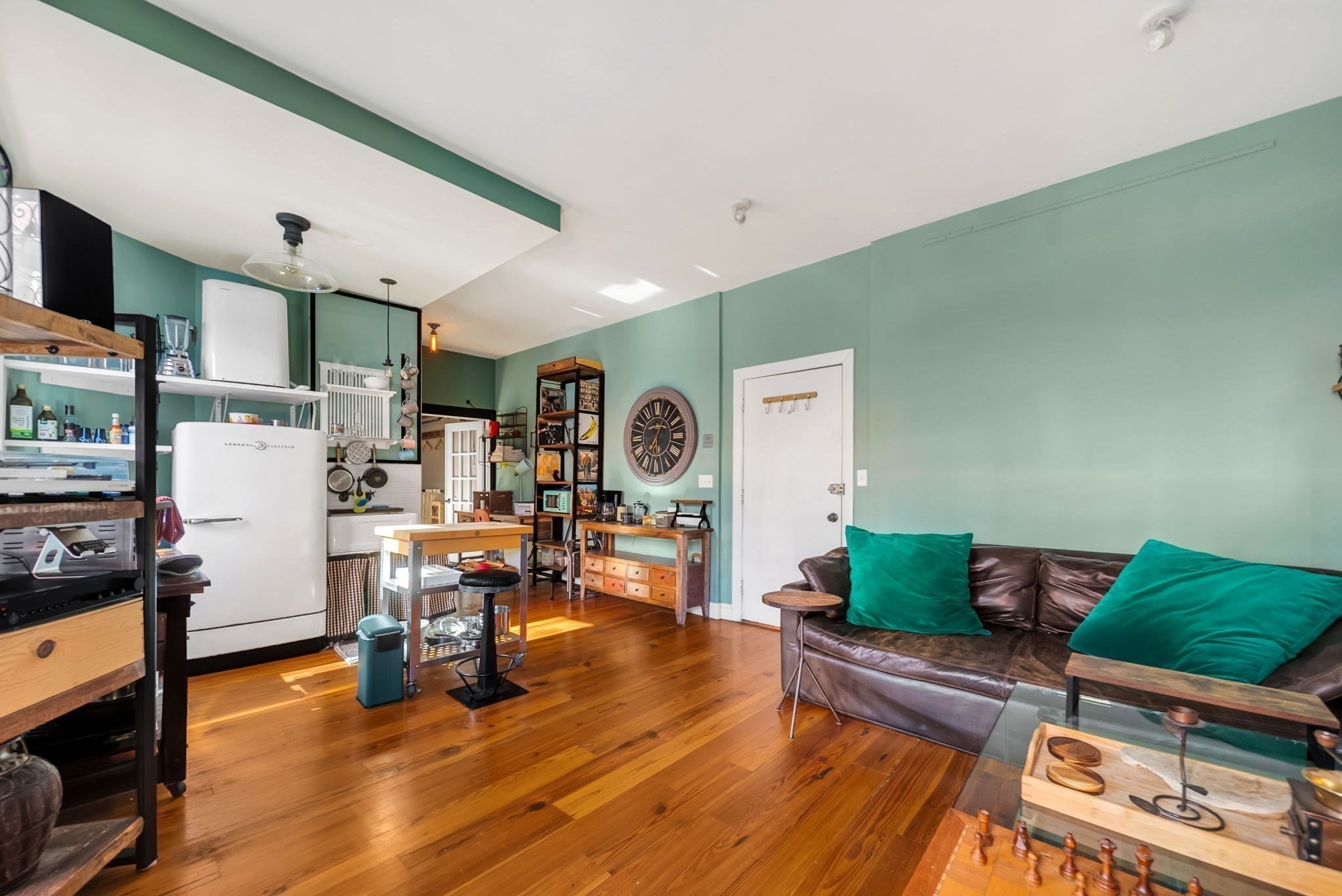 863 Massachusetts Ave # 32