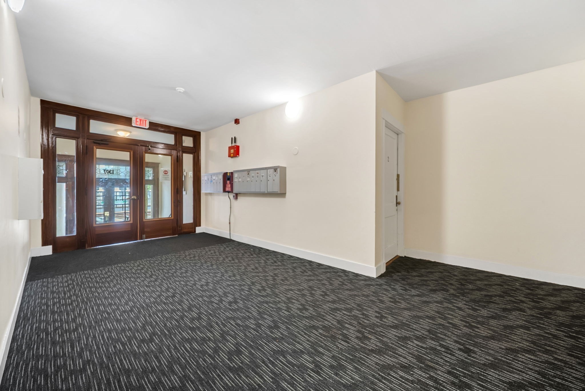 1307 Commonwealth Ave # 7