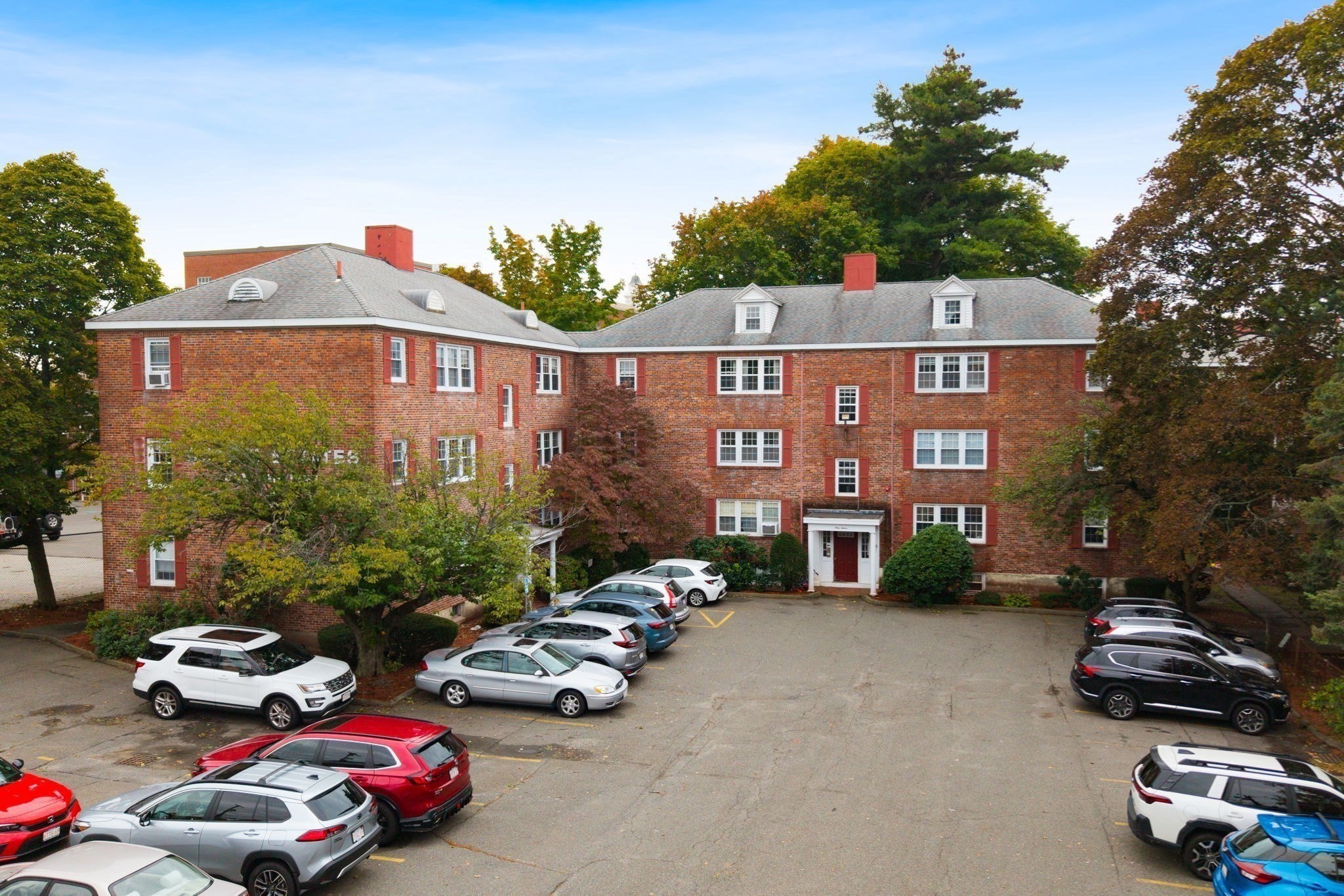 108 Maple St # 3