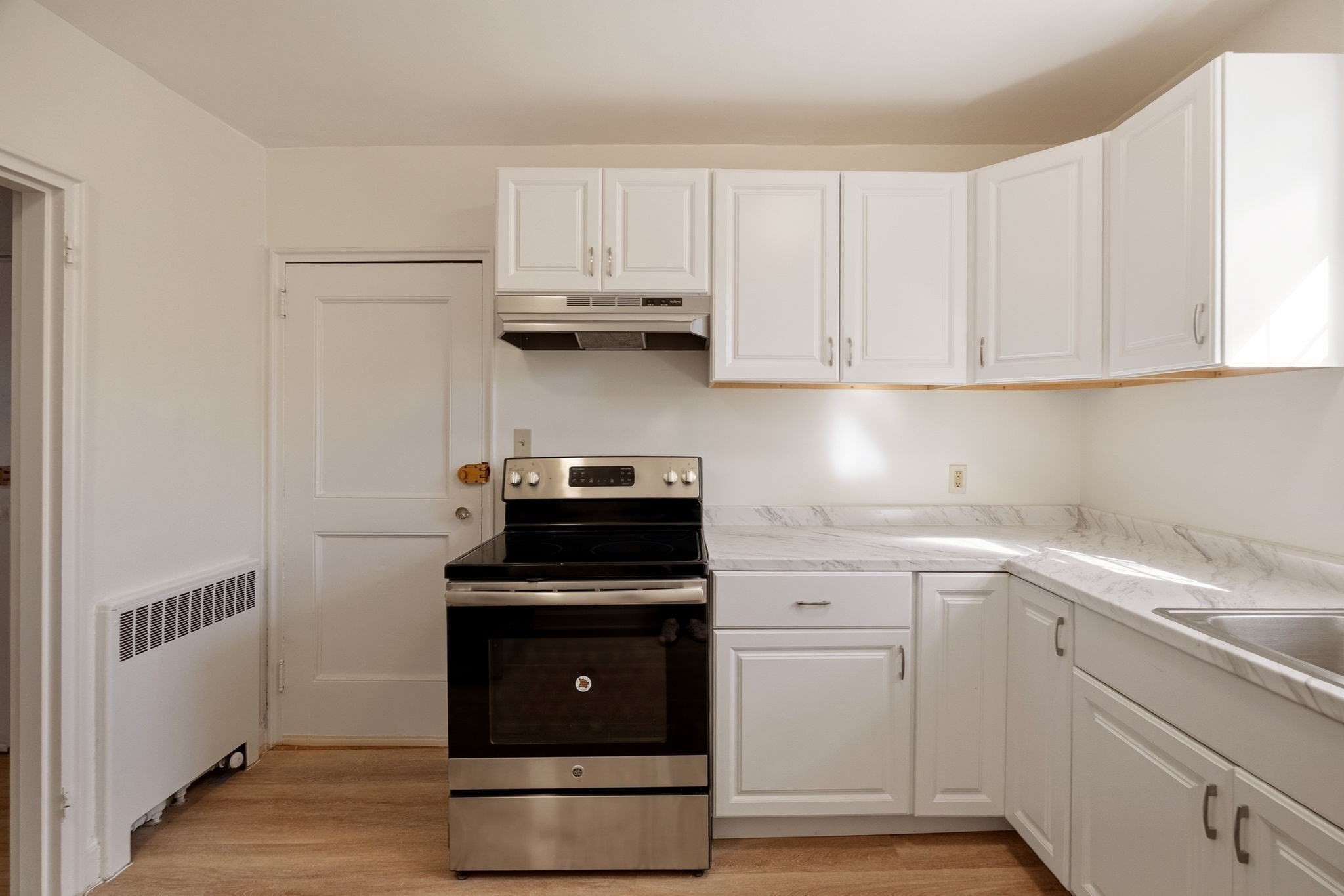 108 Maple St # 3