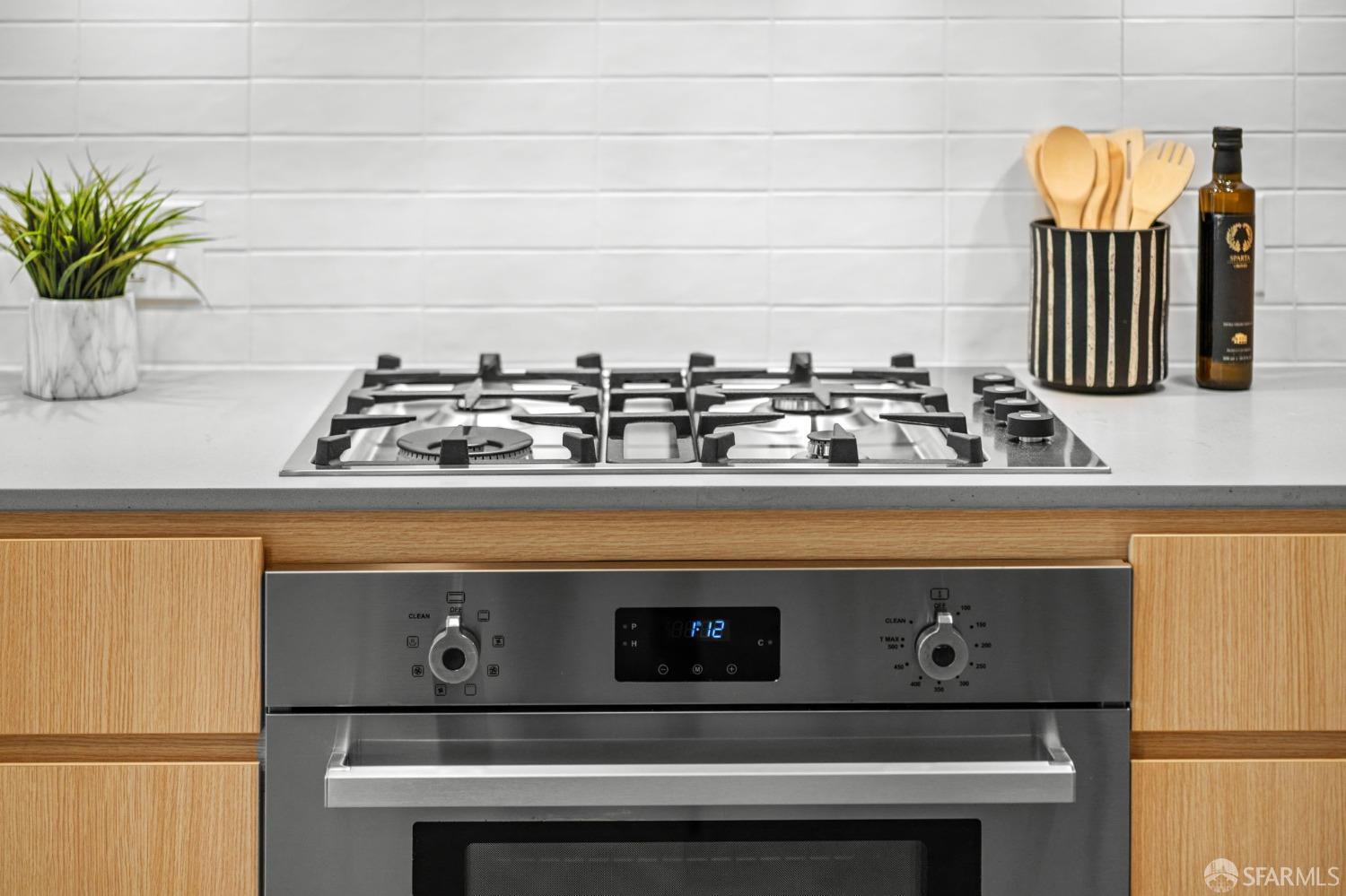 950 Tennessee Street # 401