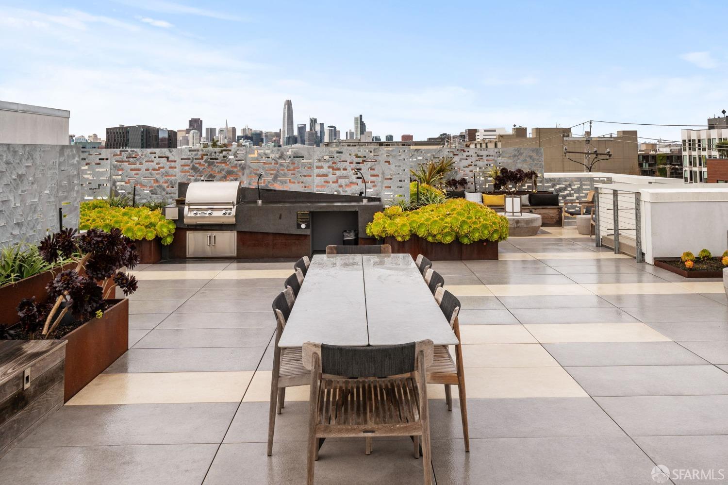 950 Tennessee Street # 401