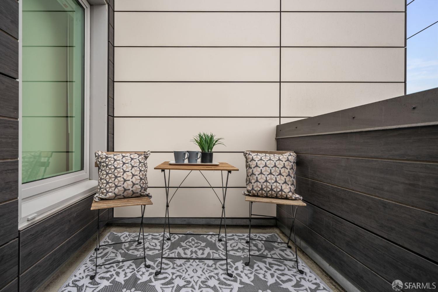 950 Tennessee Street # 401