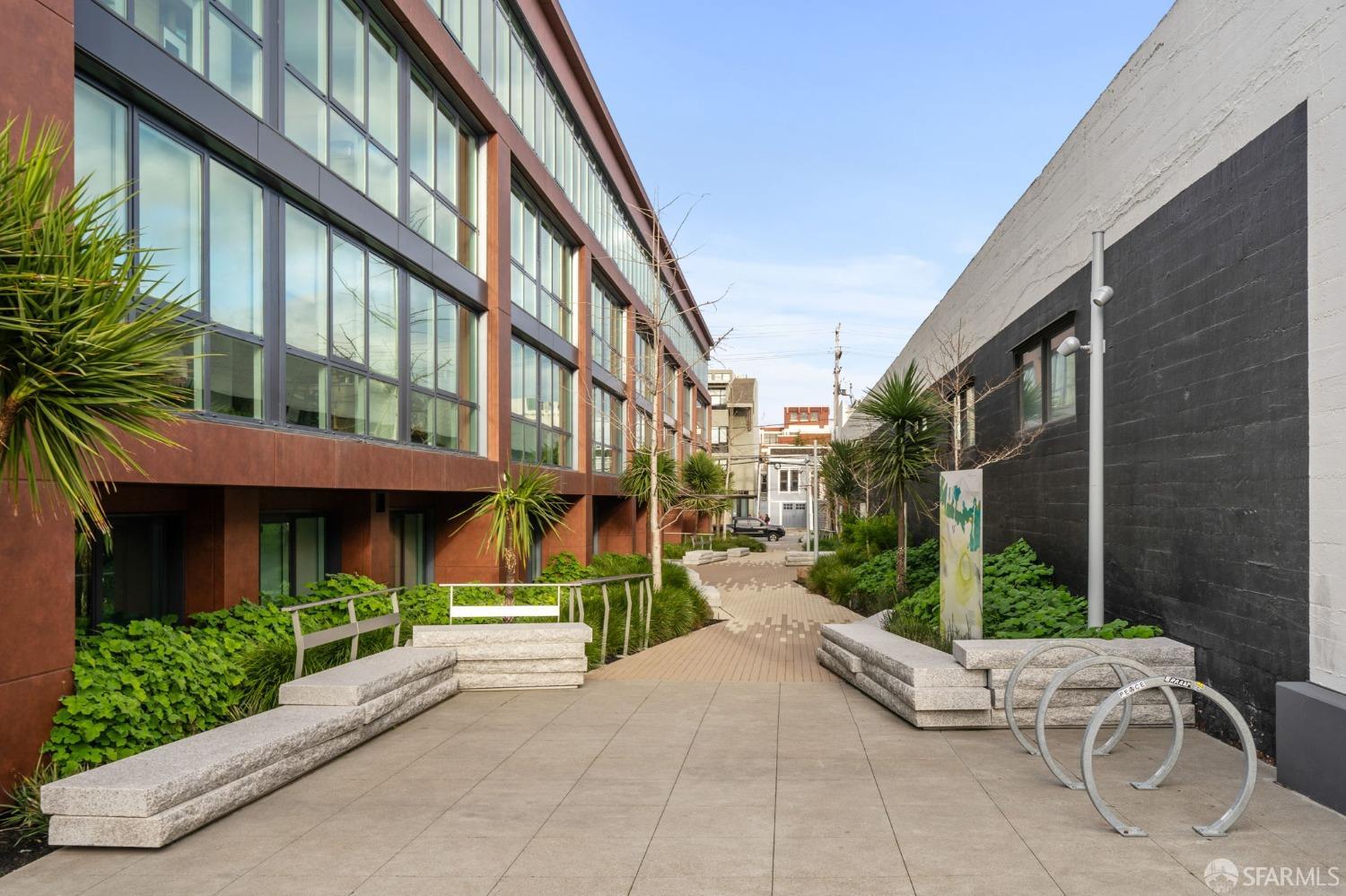 950 Tennessee Street # 401