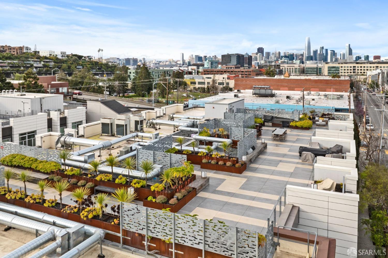 950 Tennessee Street # 401