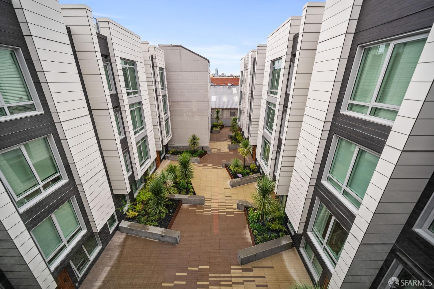 950 Tennessee Street # 401