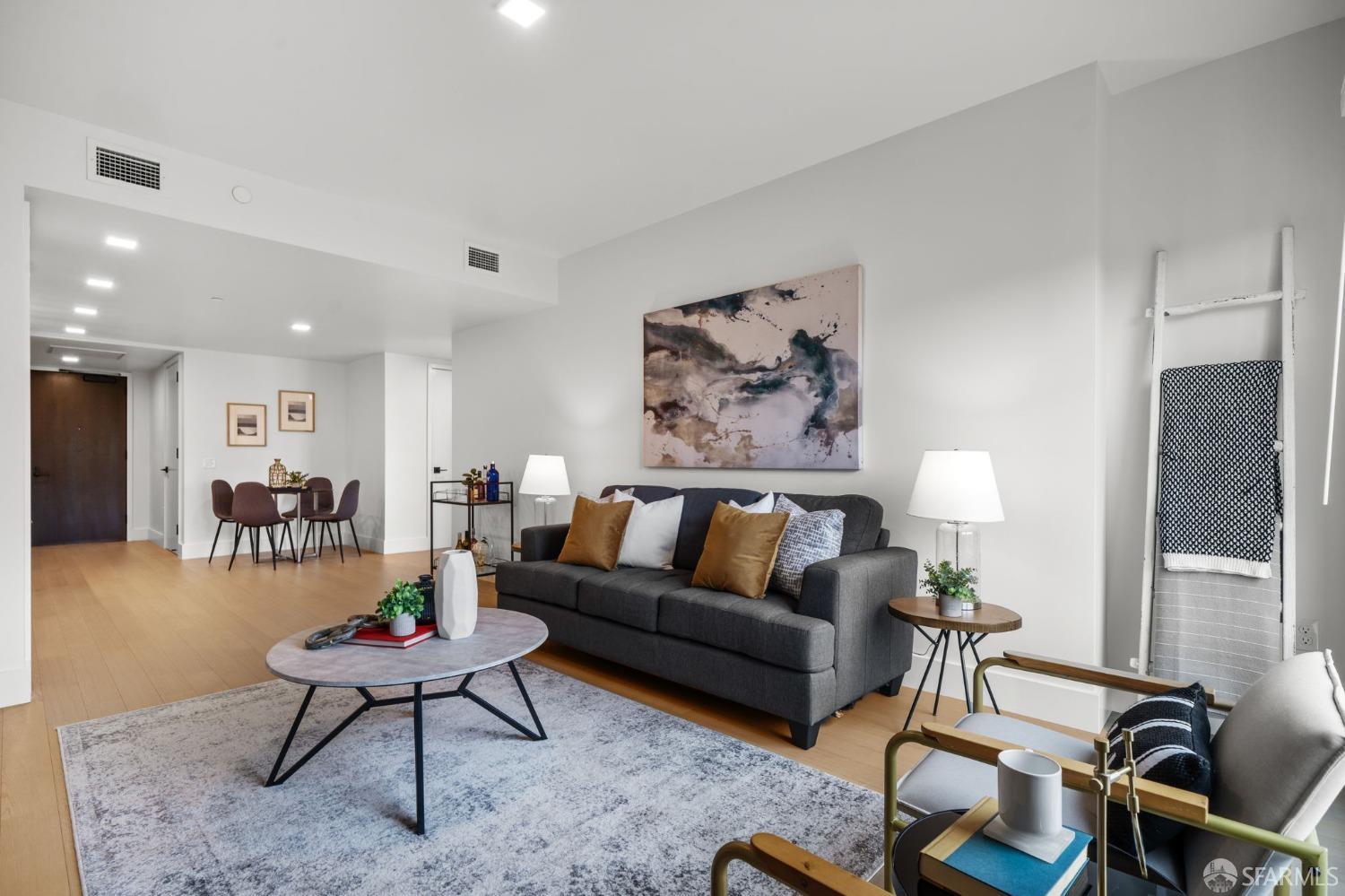 950 Tennessee Street # 401