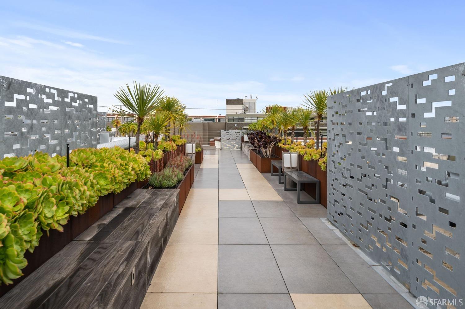 950 Tennessee Street # 401