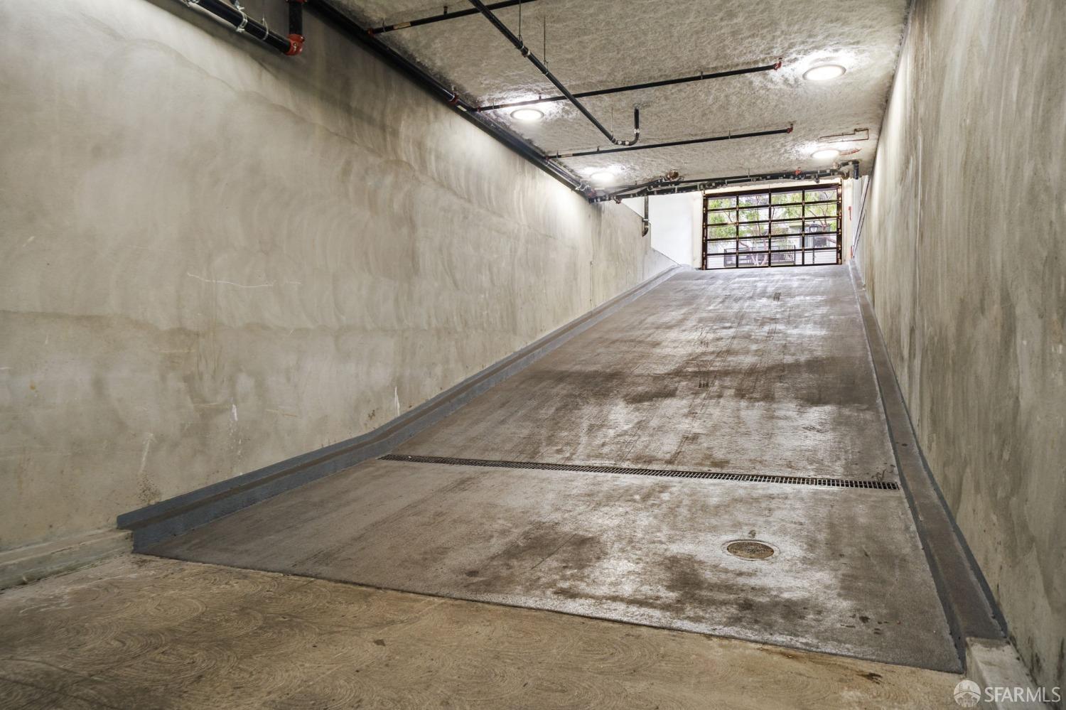 950 Tennessee Street # 401