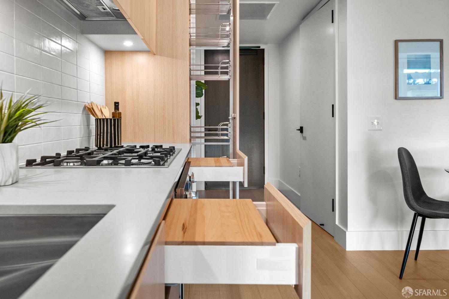 950 Tennessee Street # 401