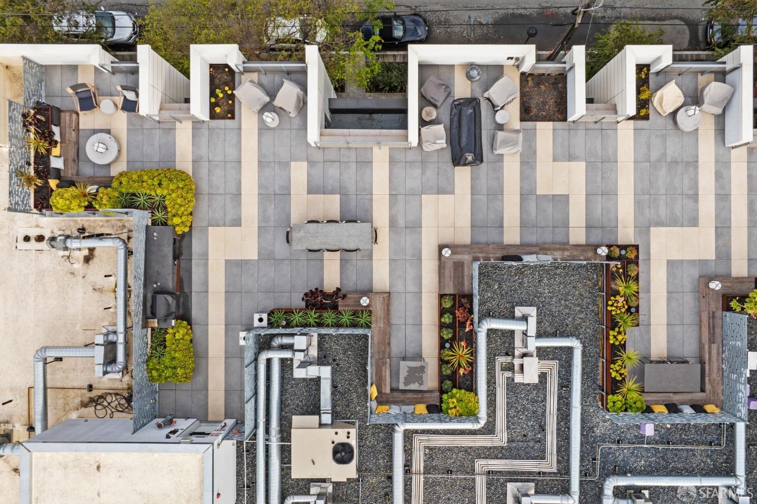 950 Tennessee Street # 401