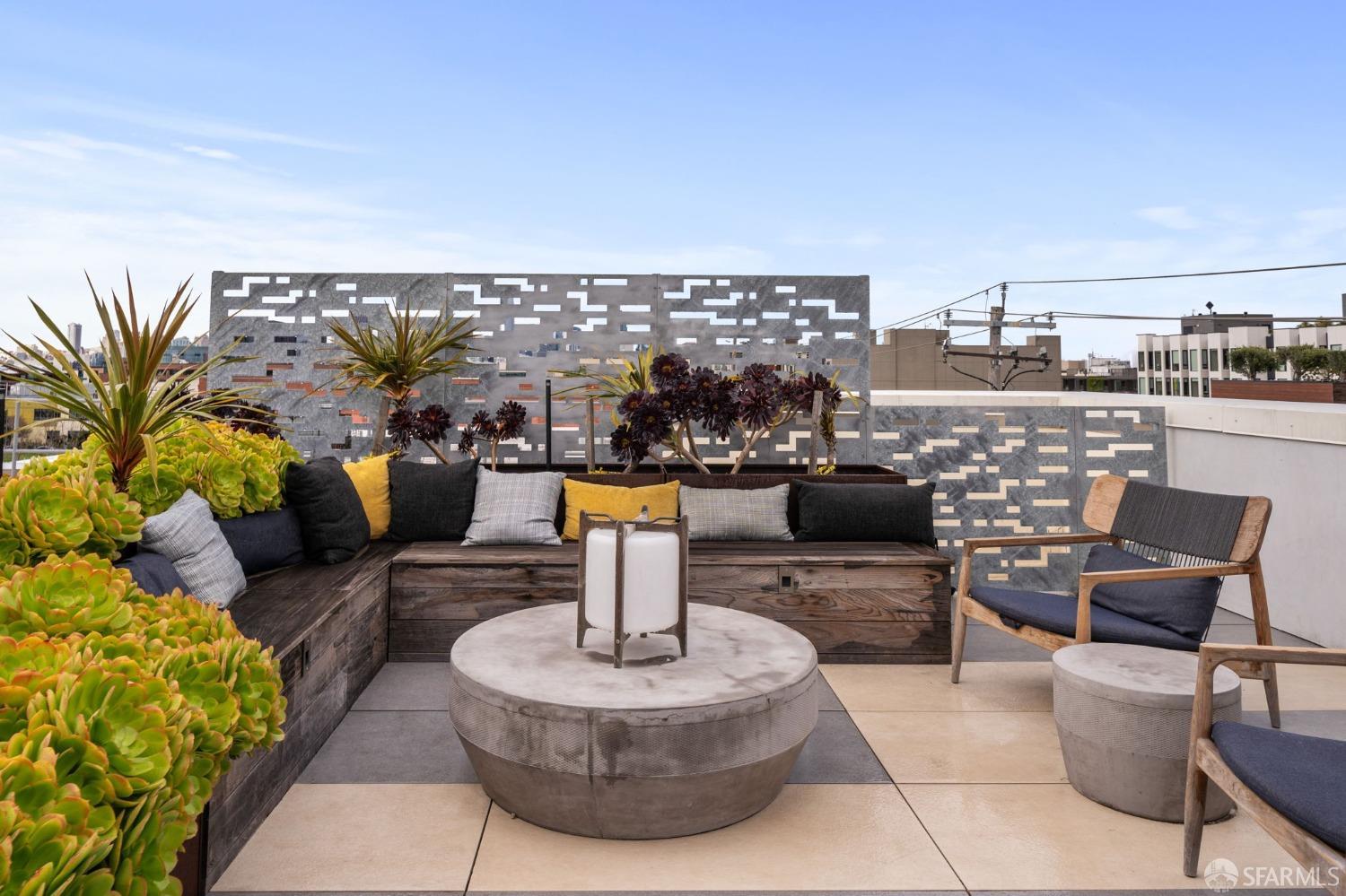 950 Tennessee Street # 401