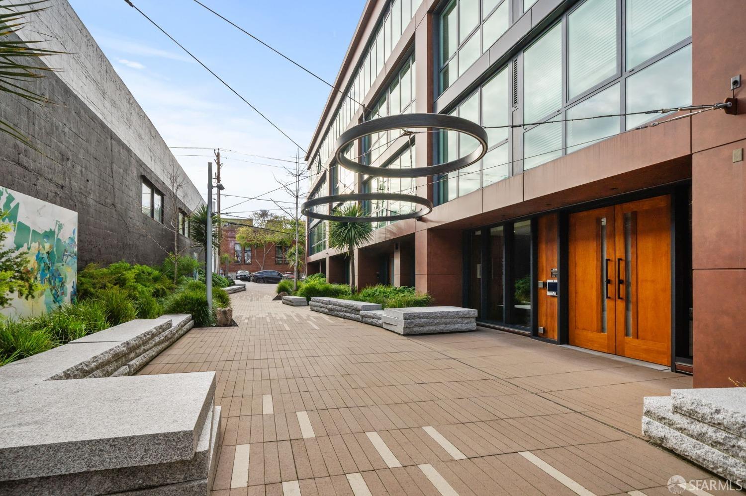 950 Tennessee Street # 401