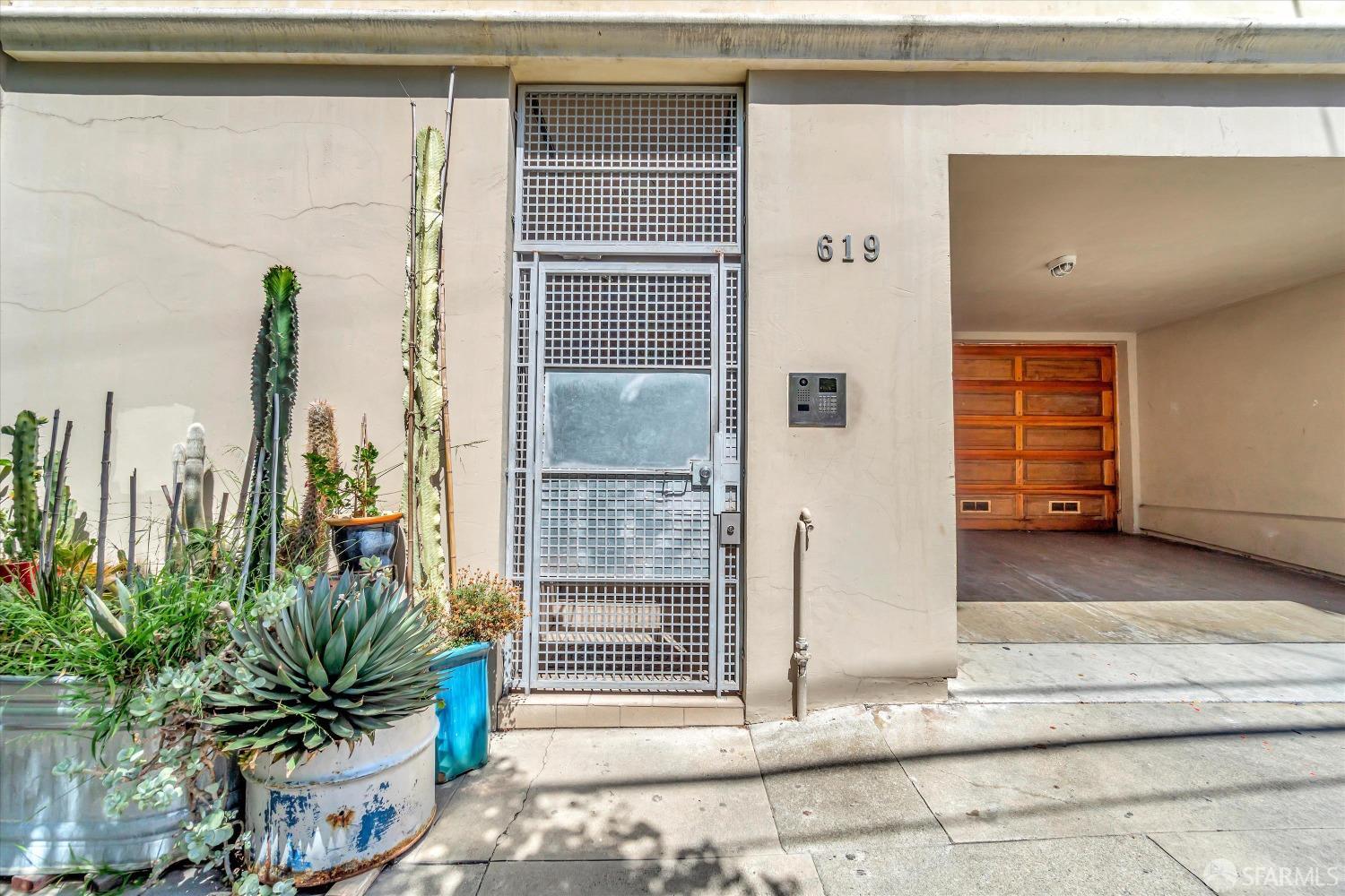 619 Shotwell Street # 5