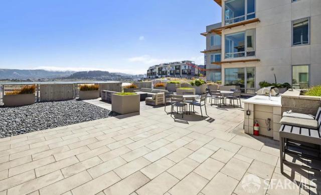 51 Innes Court # 408