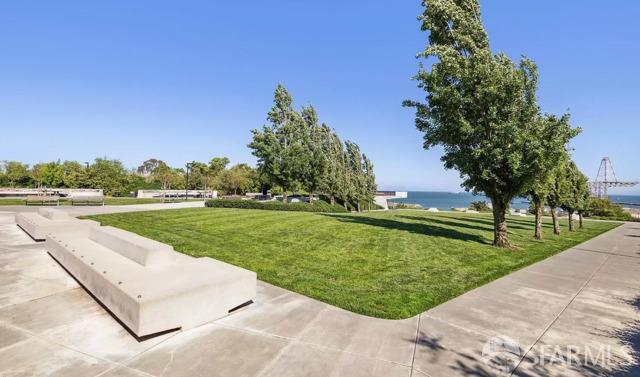 51 Innes Court # 408