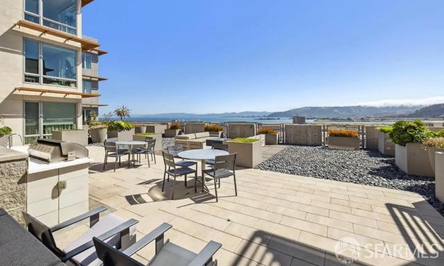 51 Innes Court # 408