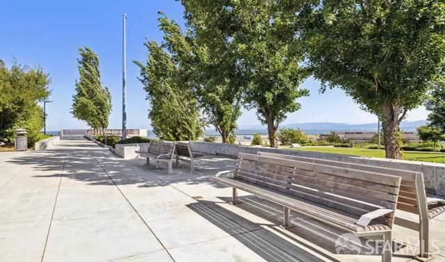 51 Innes Court # 408