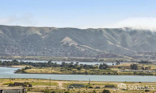 51 Innes Court # 408