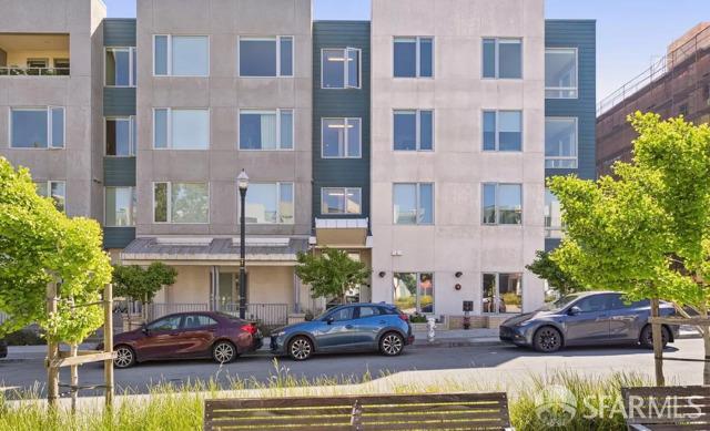 51 Innes Court # 408