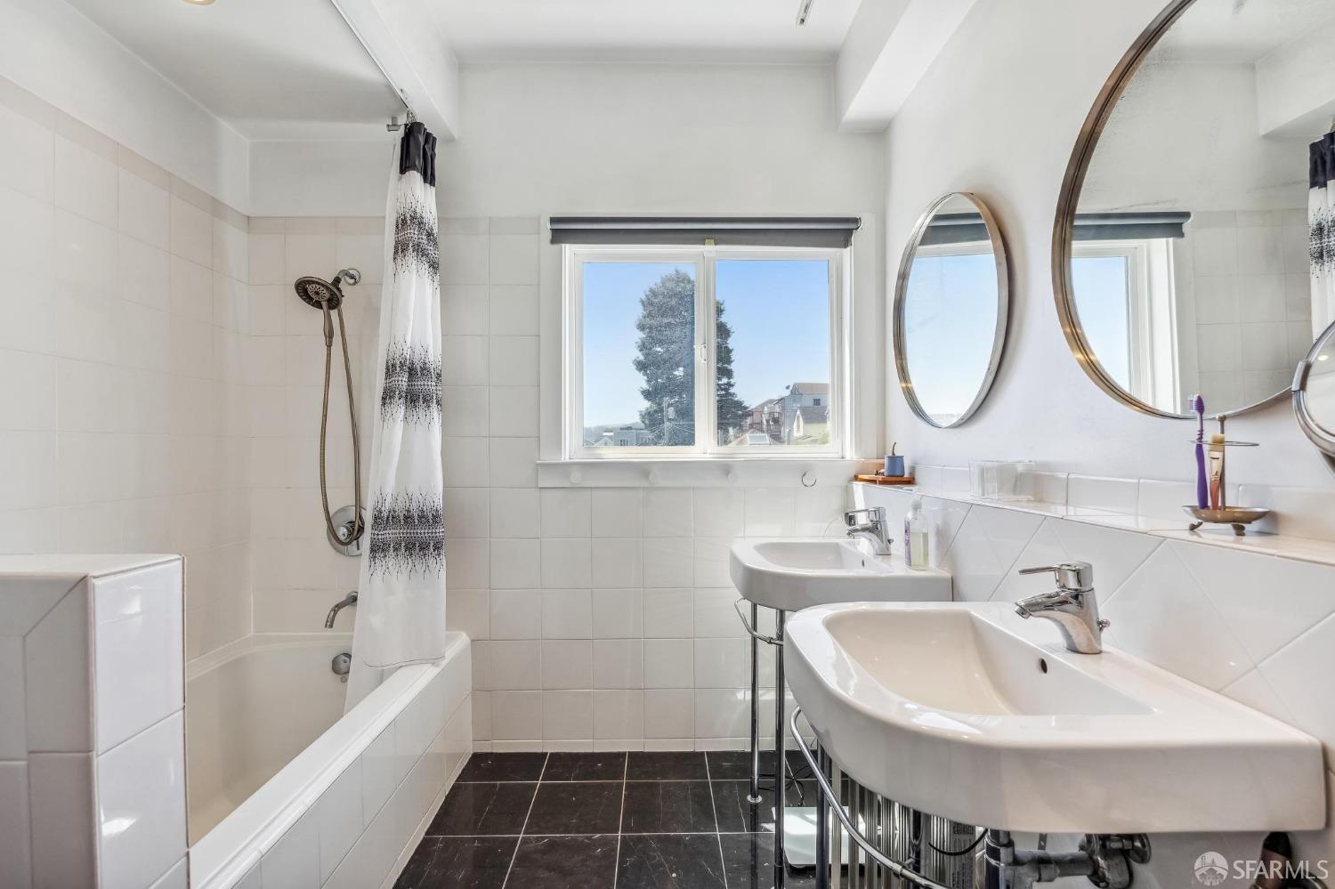 414-416 Cortland Avenue