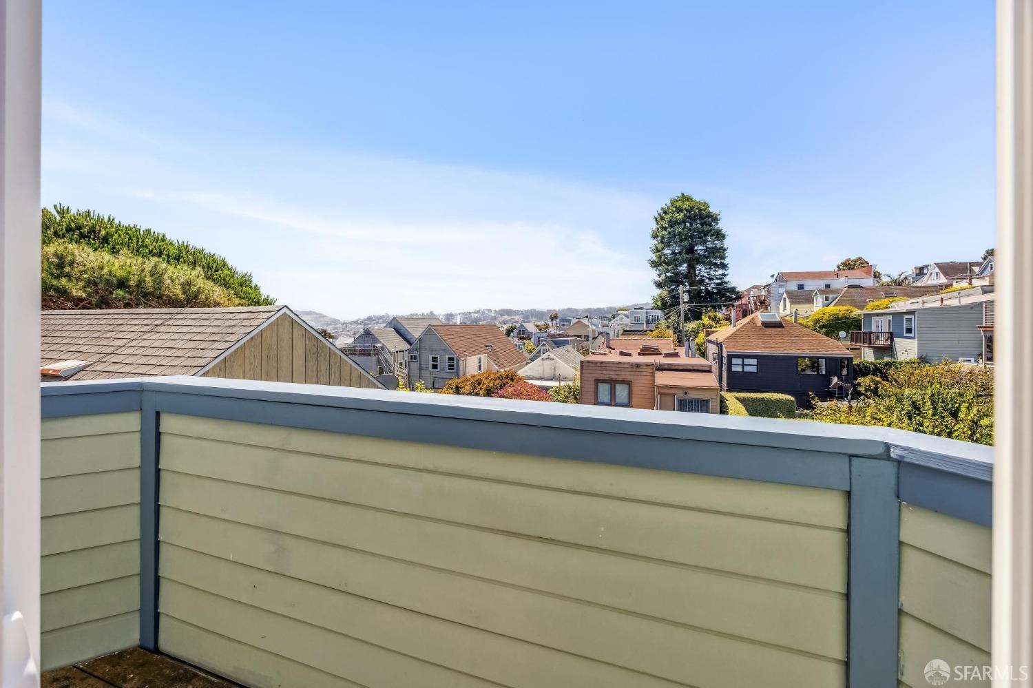 414-416 Cortland Avenue