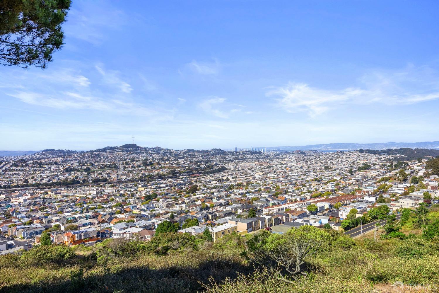 520 Pointe Pacific Drive # 3