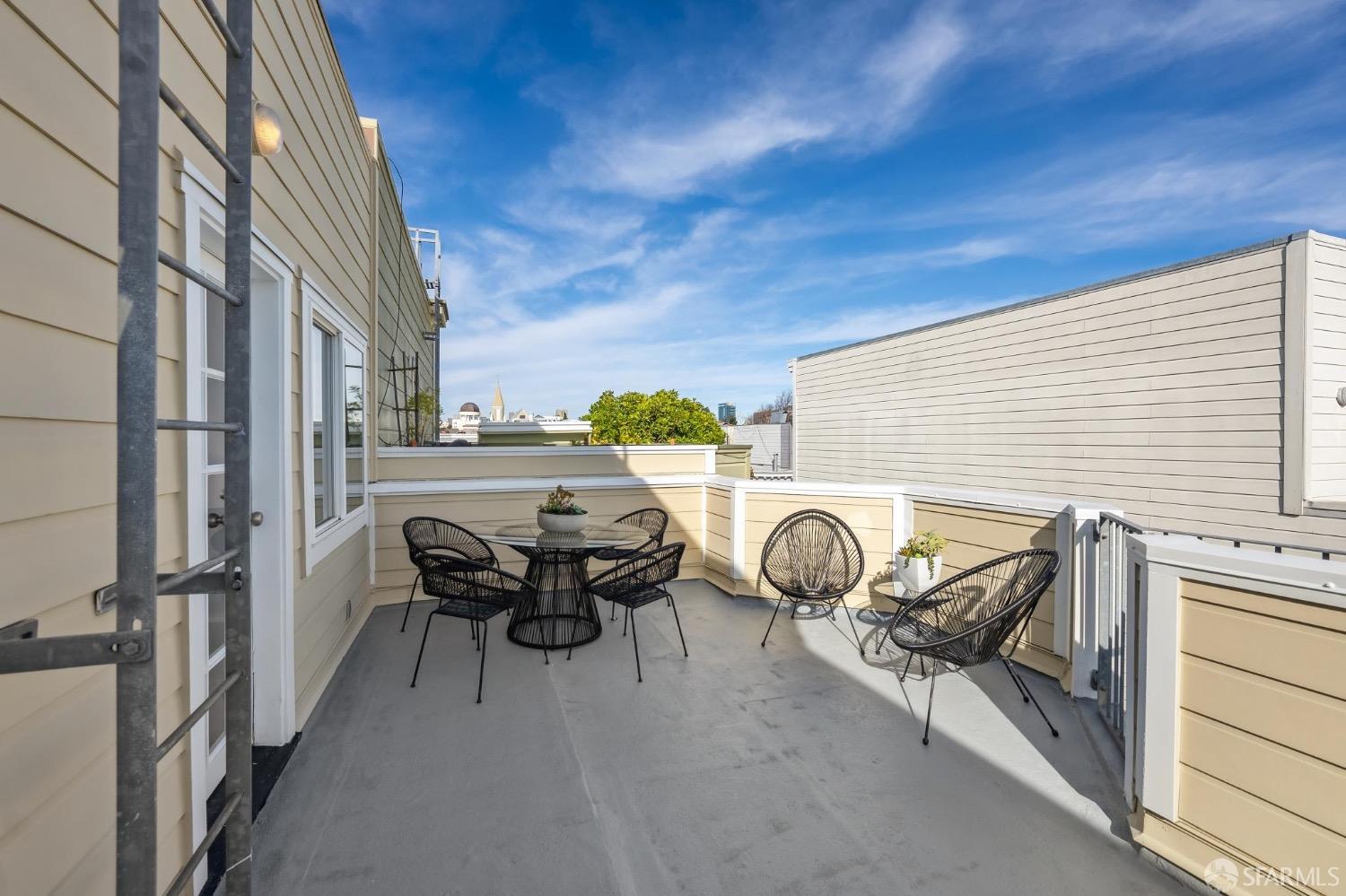 405 Dolores Street # 301