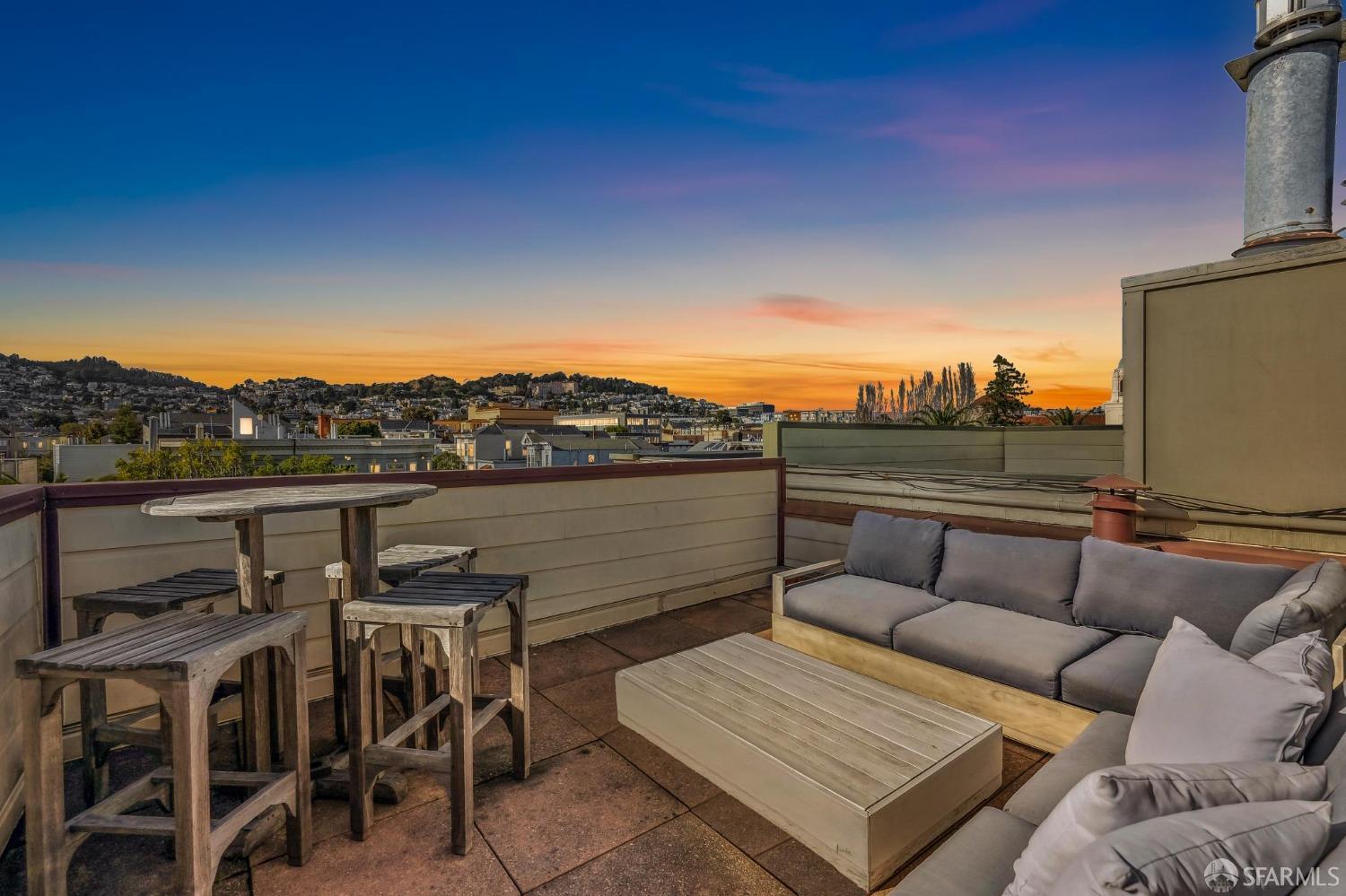 405 Dolores Street # 301