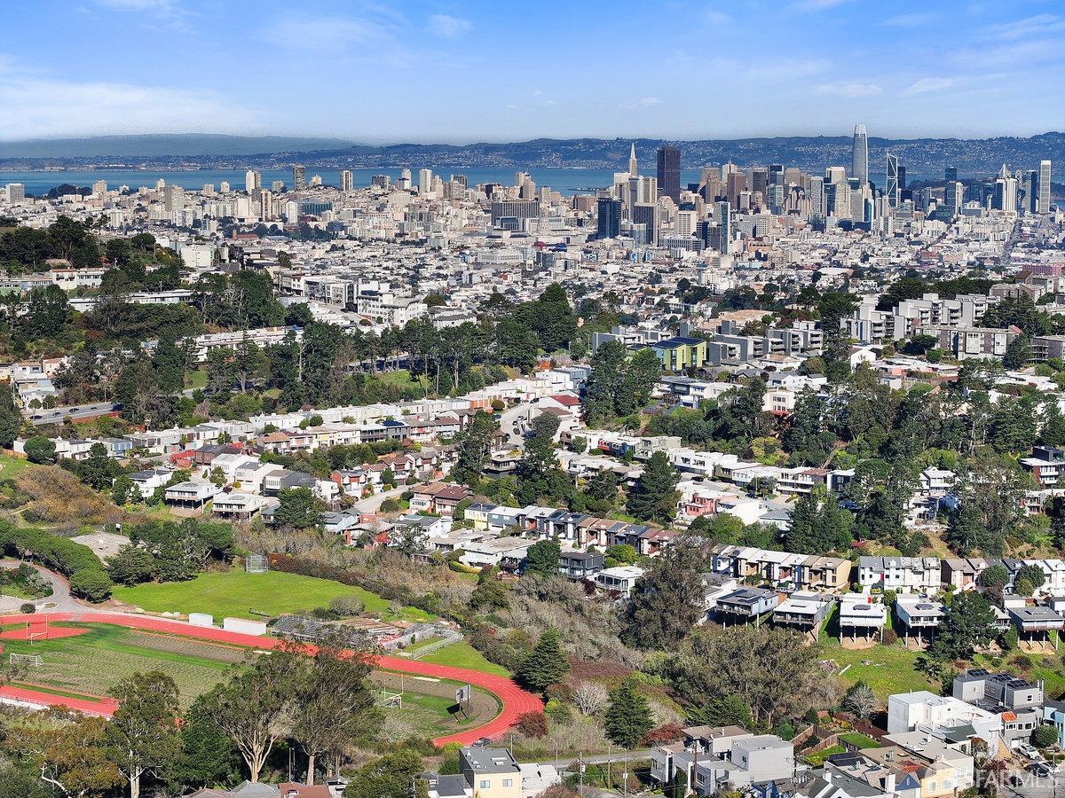 431 Teresita Boulevard