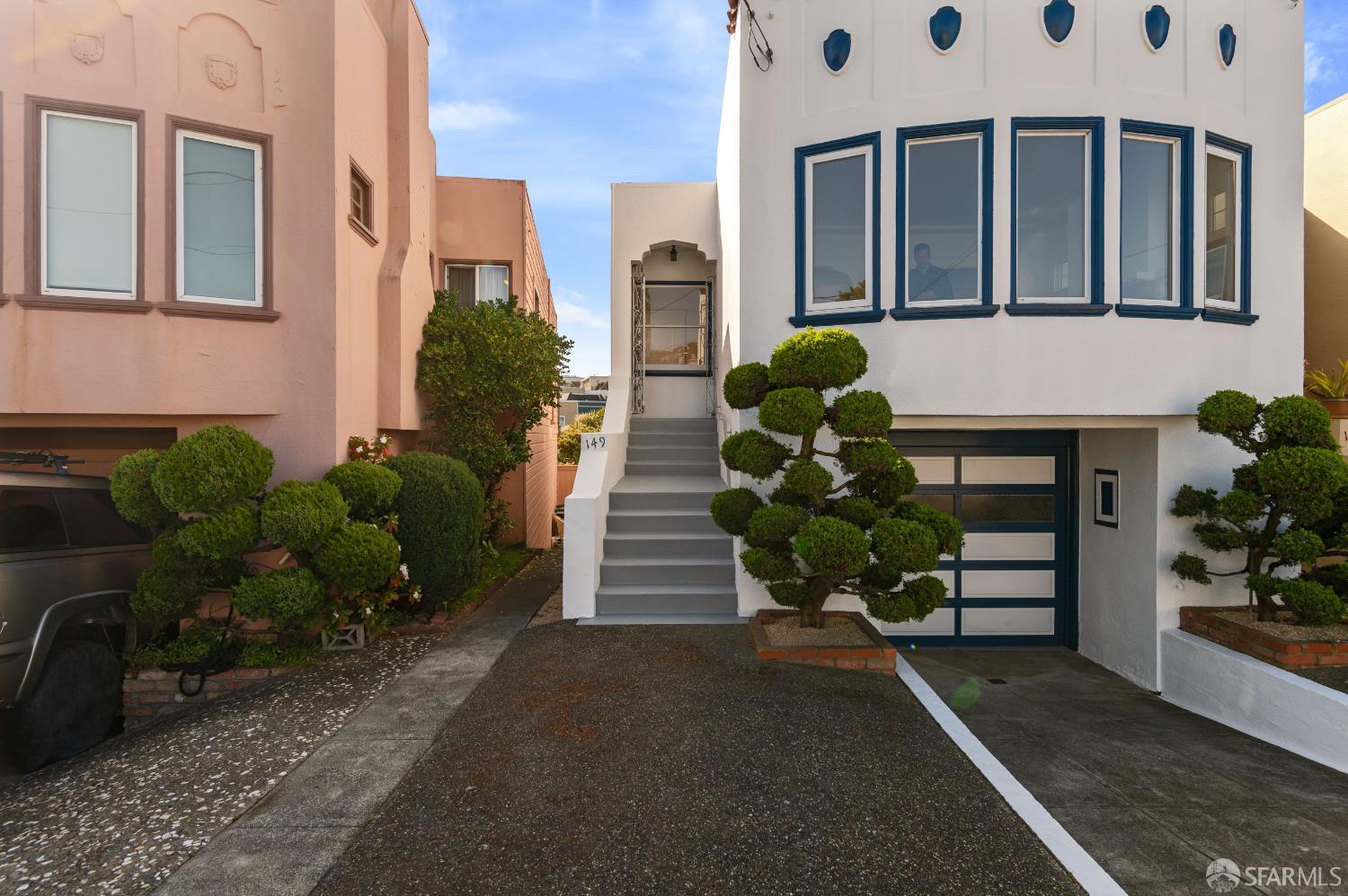 149 Capistrano Avenue