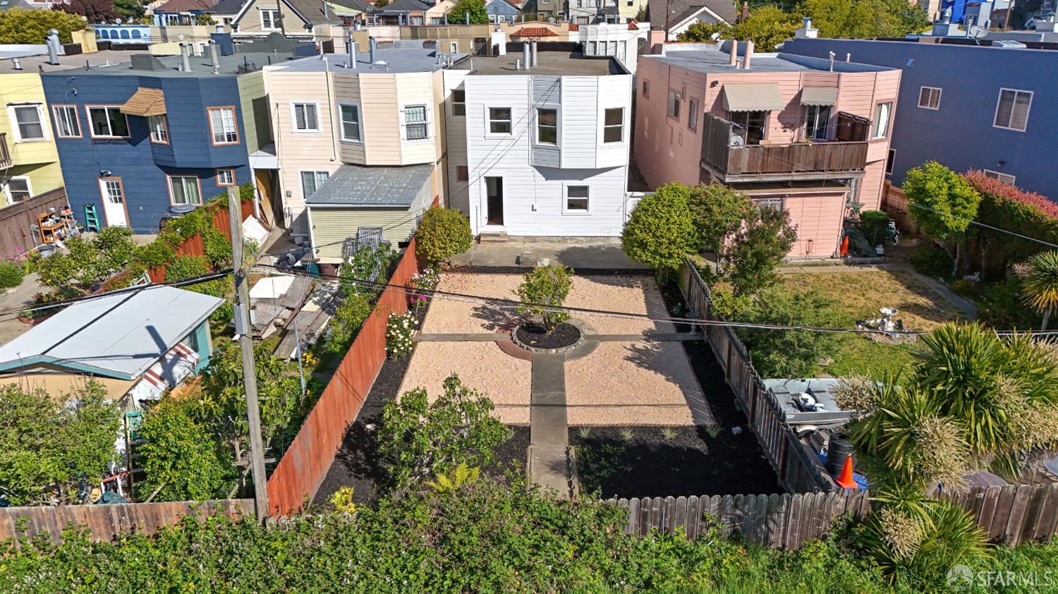 149 Capistrano Avenue