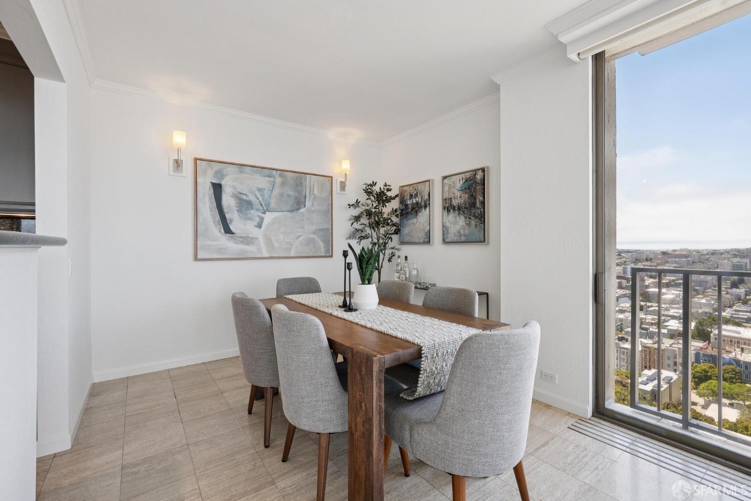 999 Green Street # 2001