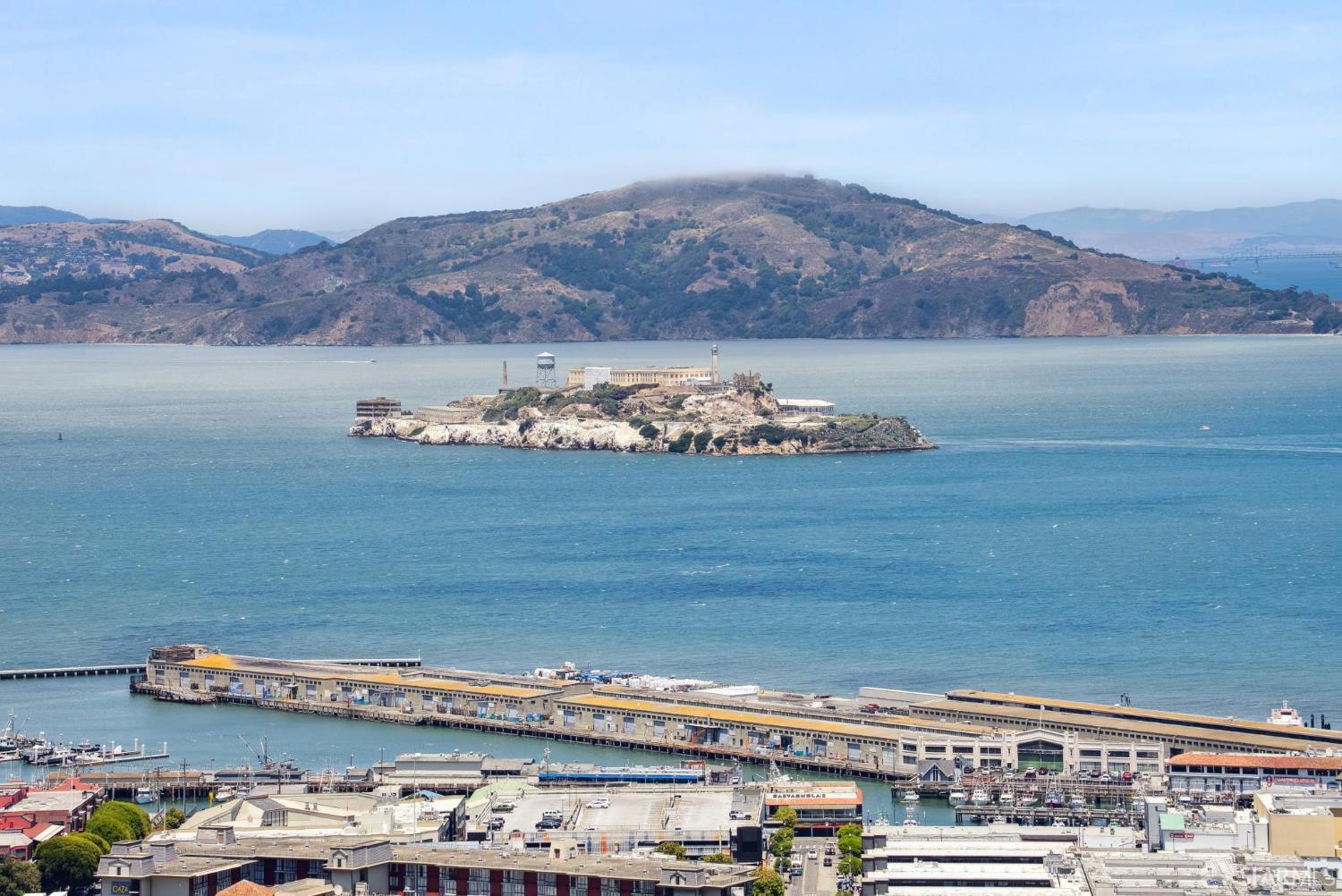 999 Green Street # 2001