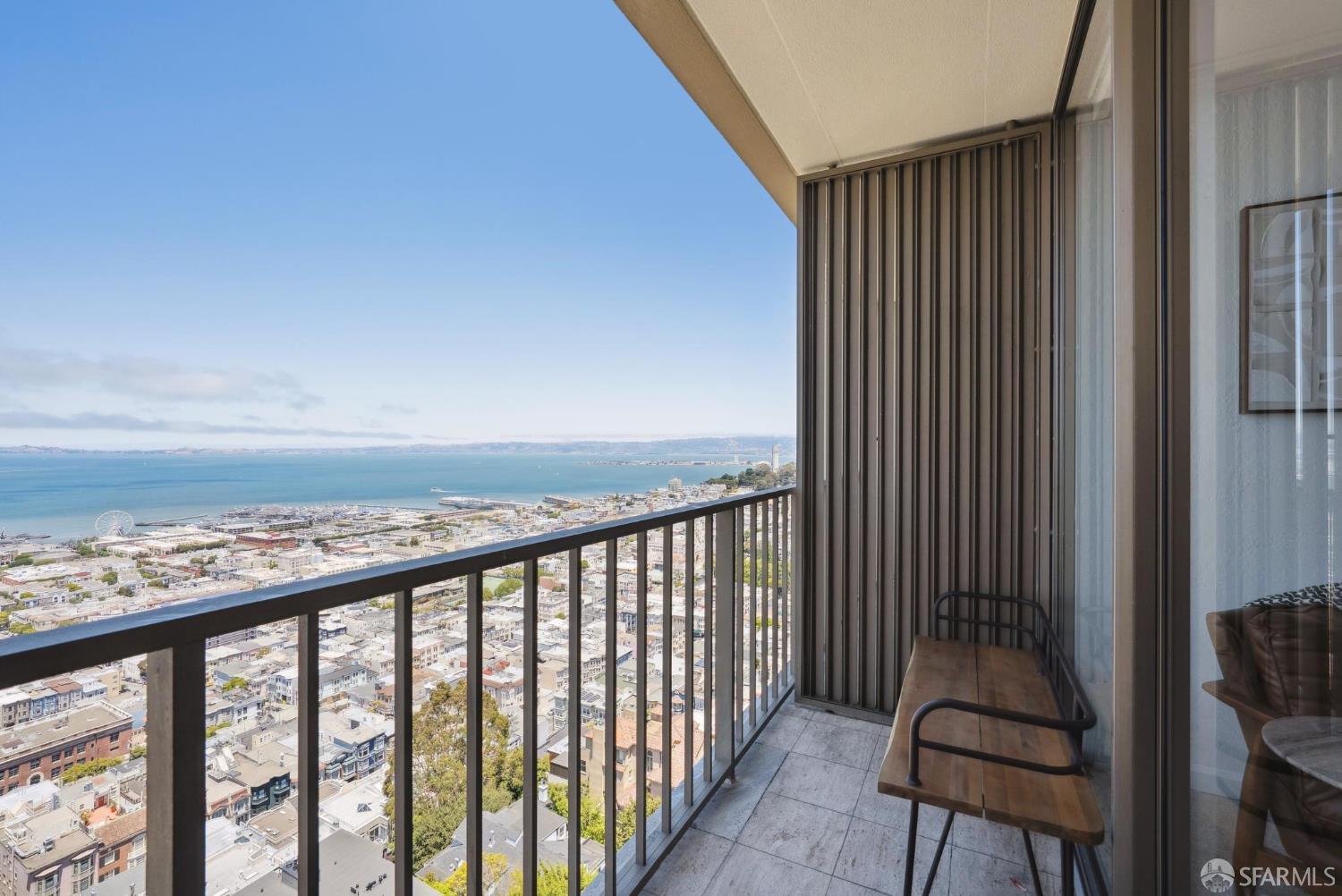 999 Green Street # 2001