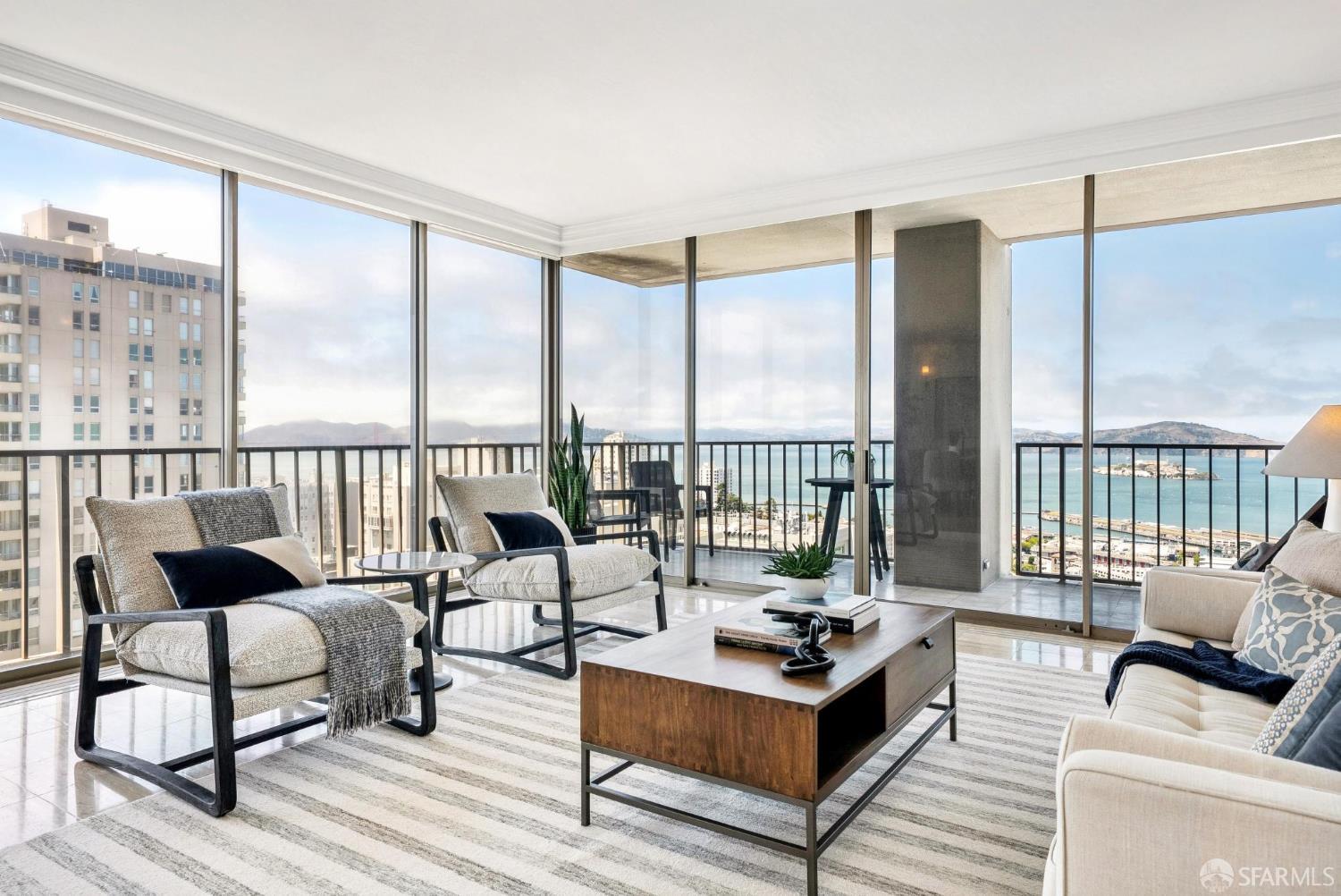 999 Green Street # 2001