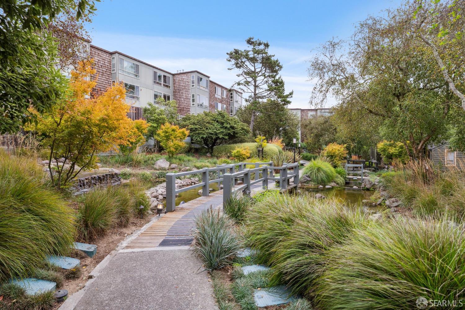 215 Red Rock Way # 204J