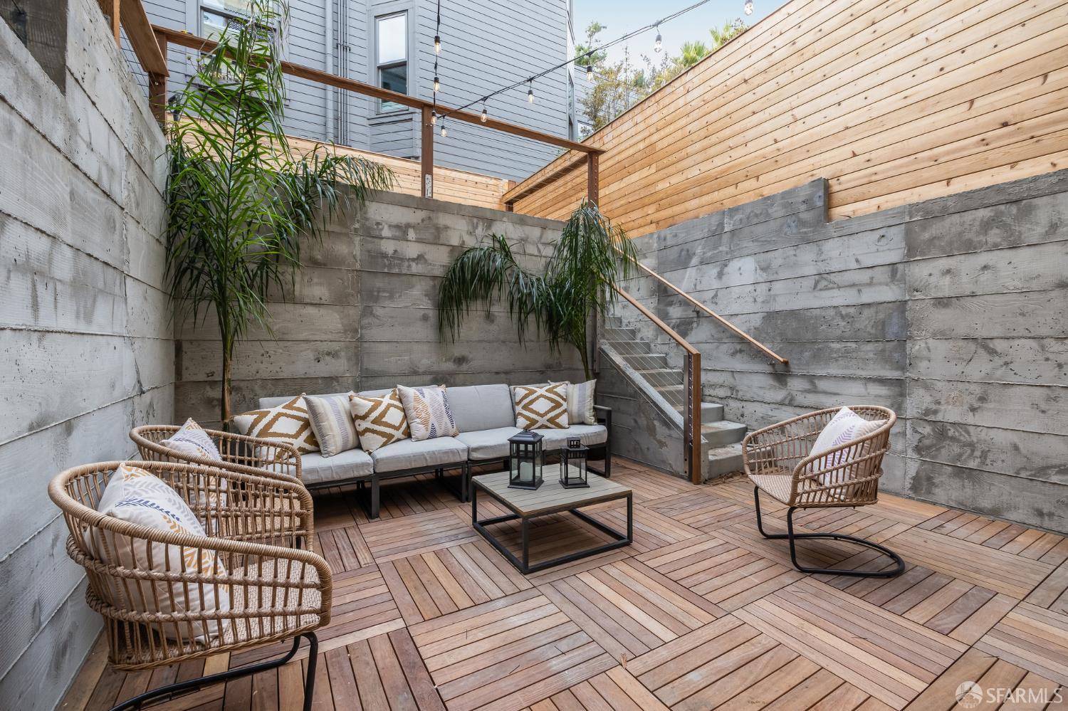113 Pierce Street