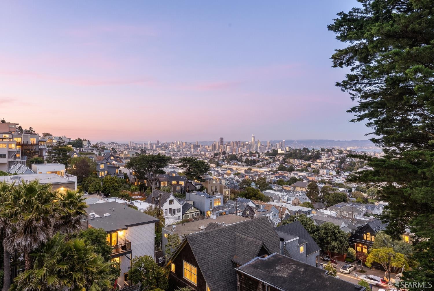 633 Grand View Avenue