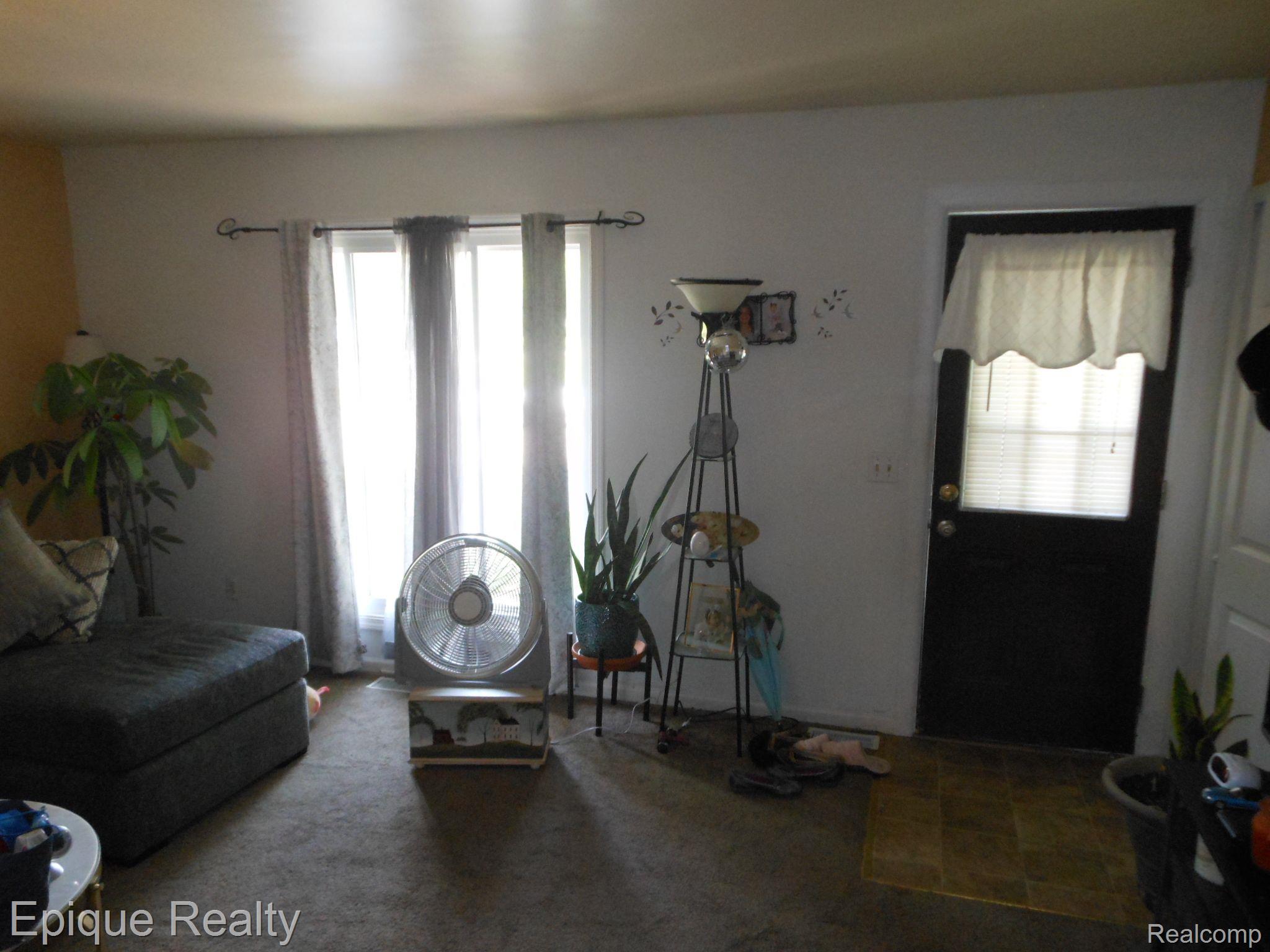 1909 21ST Street
