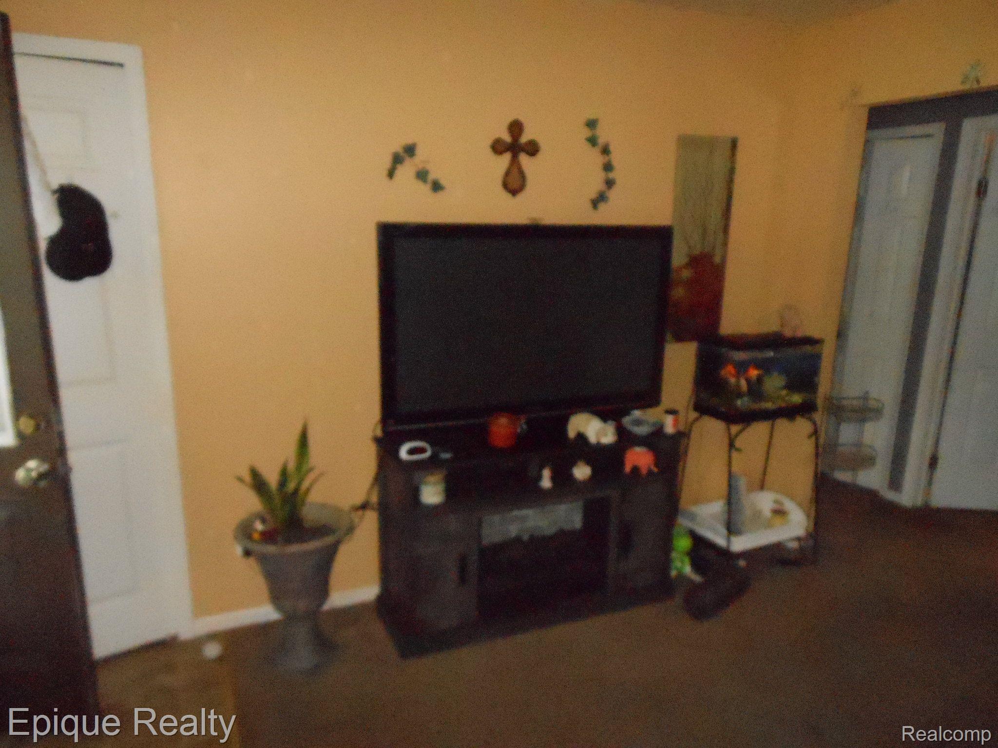 1909 21ST Street